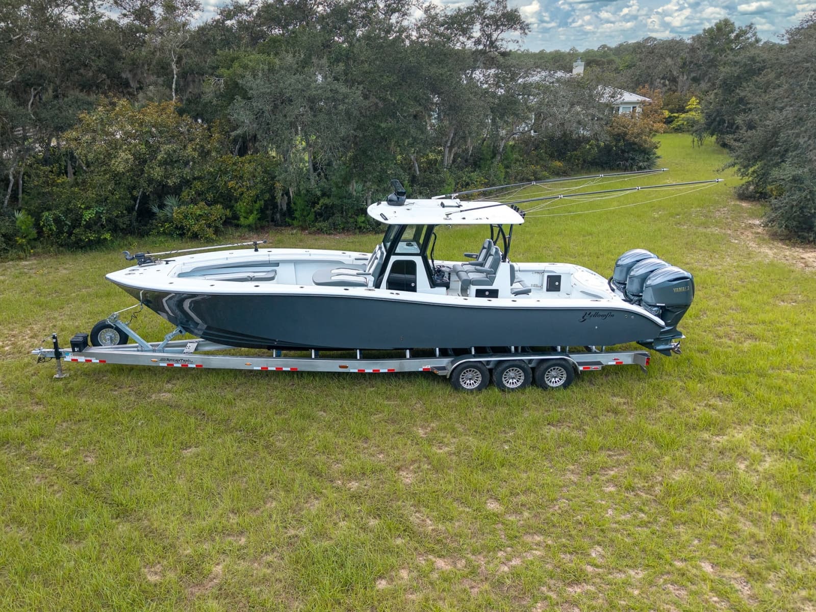 2026 Yellowfin 36 Offshore - Photo 2