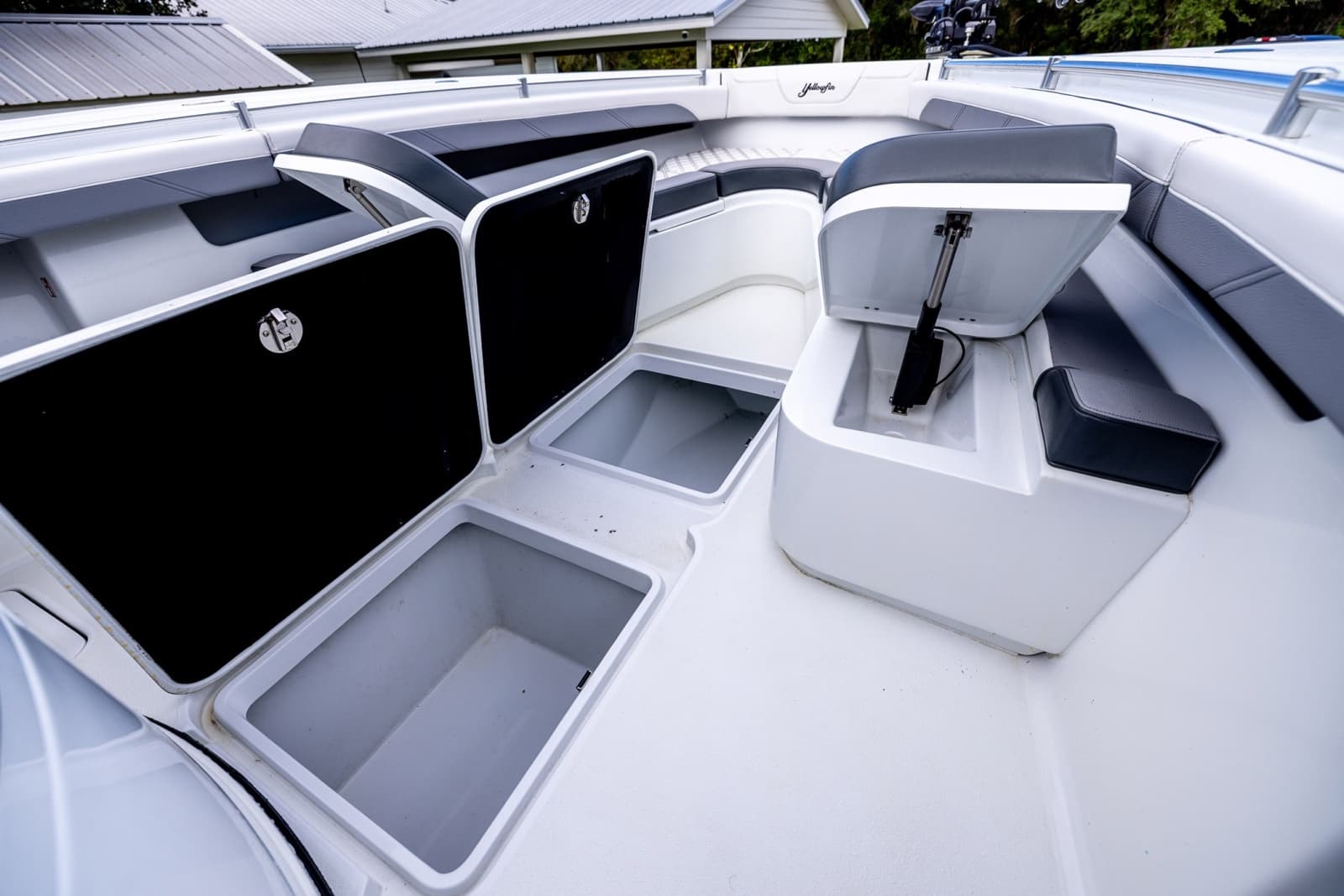 2026 Yellowfin 36 Offshore - Photo 33