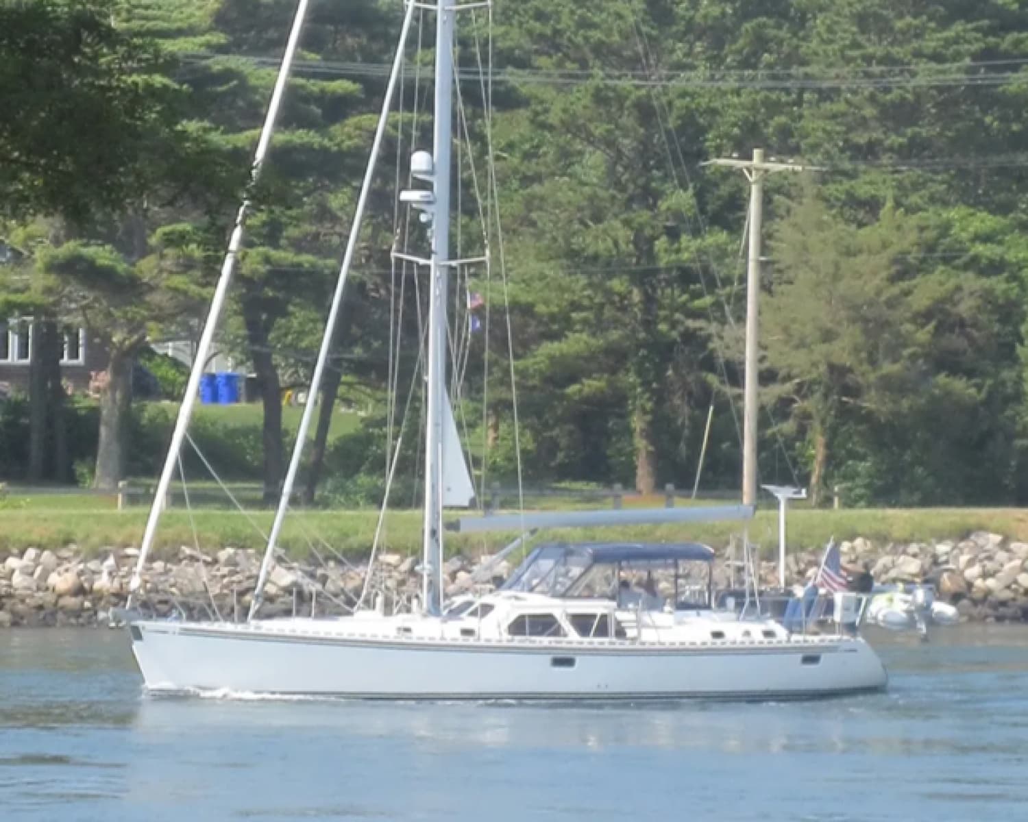 2004 Hylas  - Photo 1