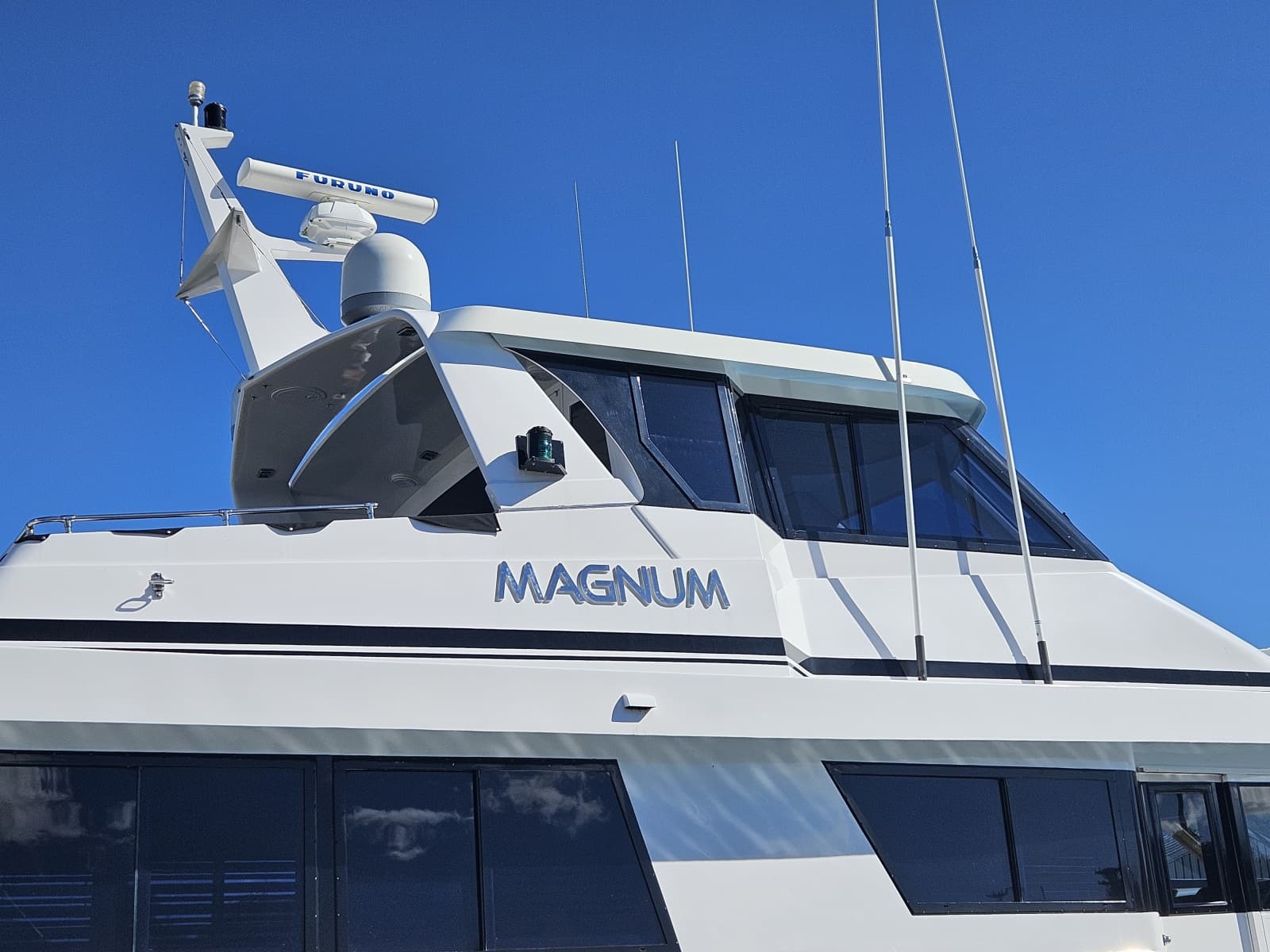 1991 Hatteras 70 Cockpit Motor Yacht - Photo 5