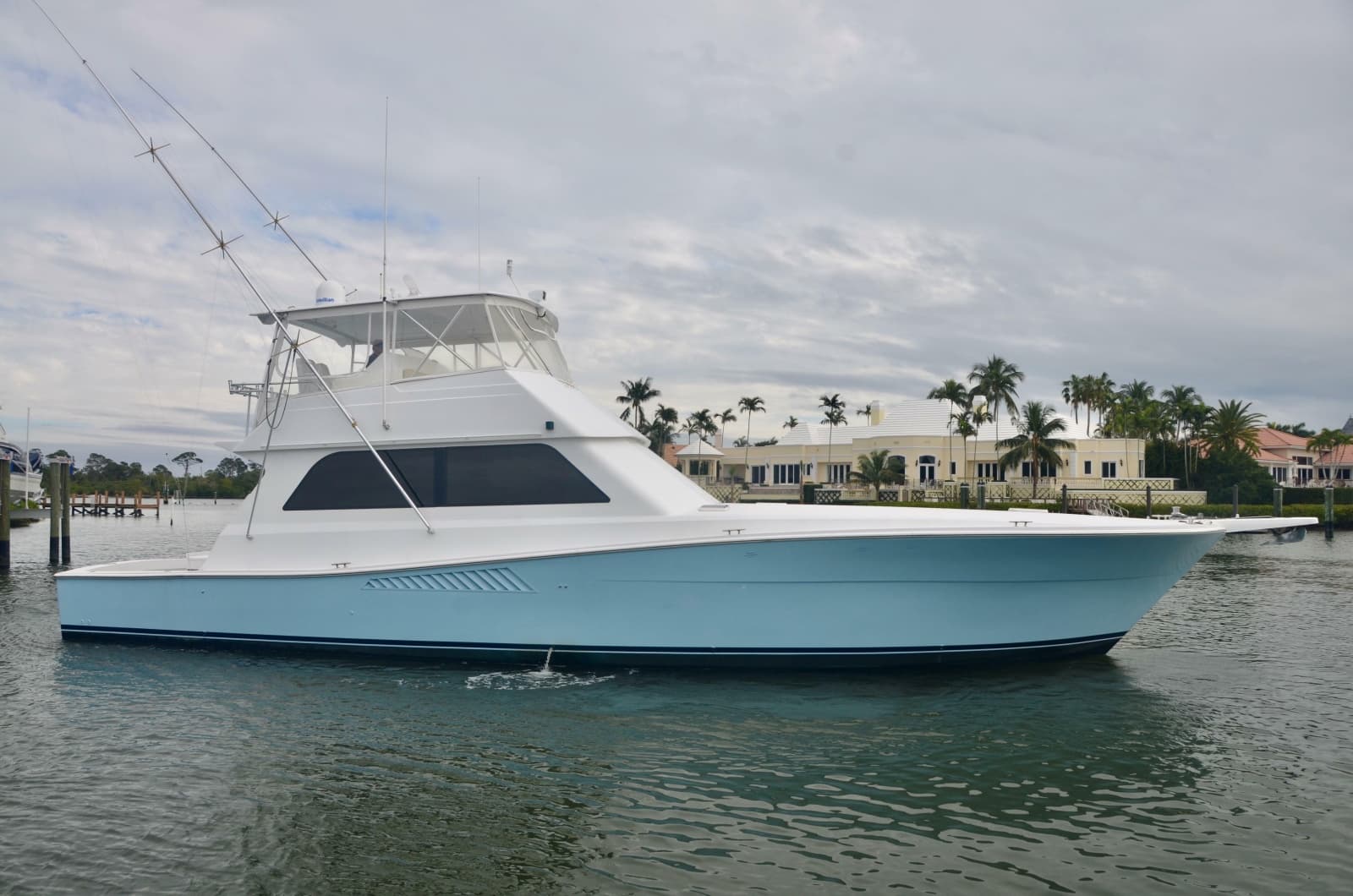 1997 Viking 58 Convertible - Photo 1