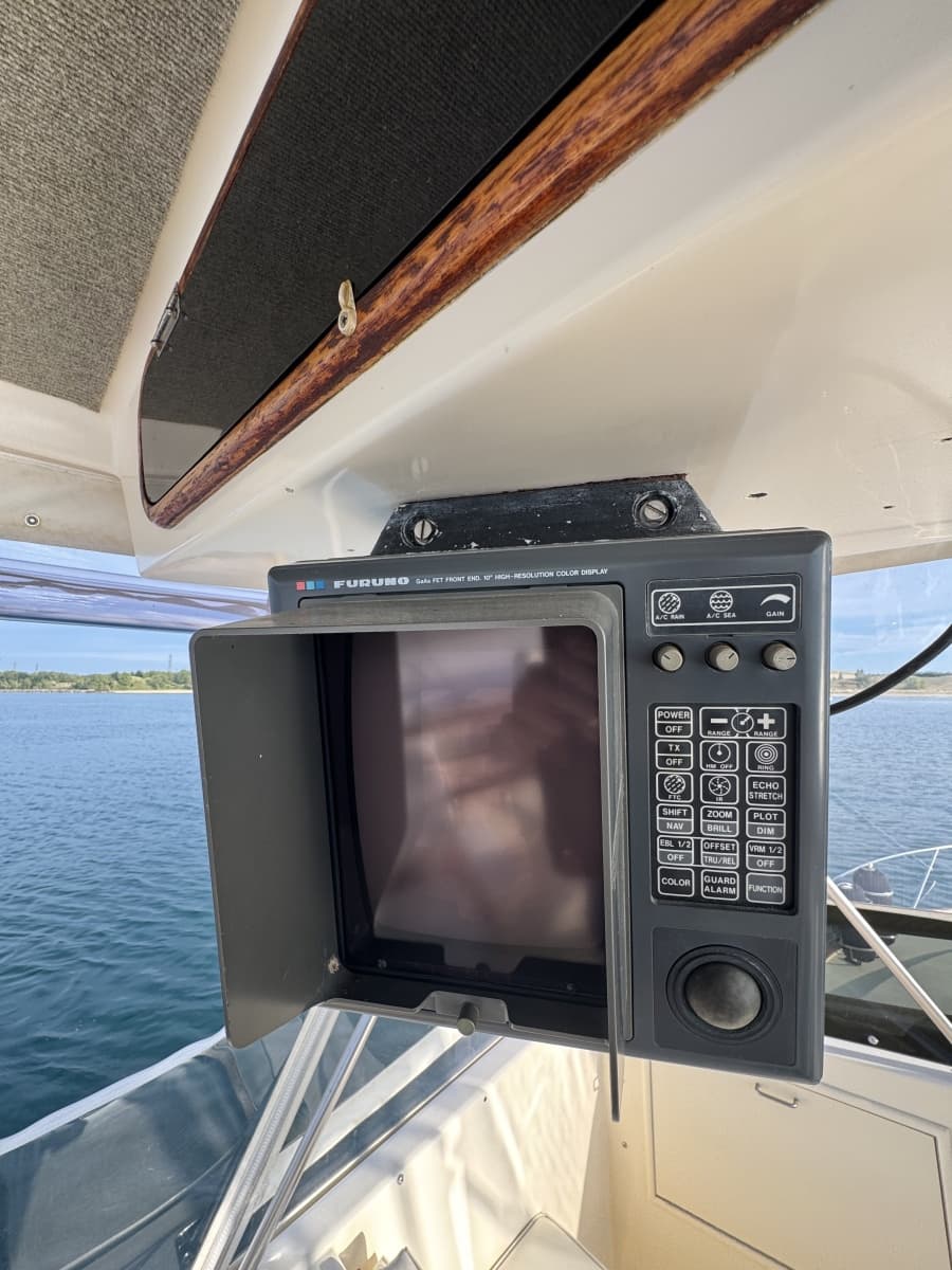 1985 Ocean Yachts 46 Sunliner - Photo 27
