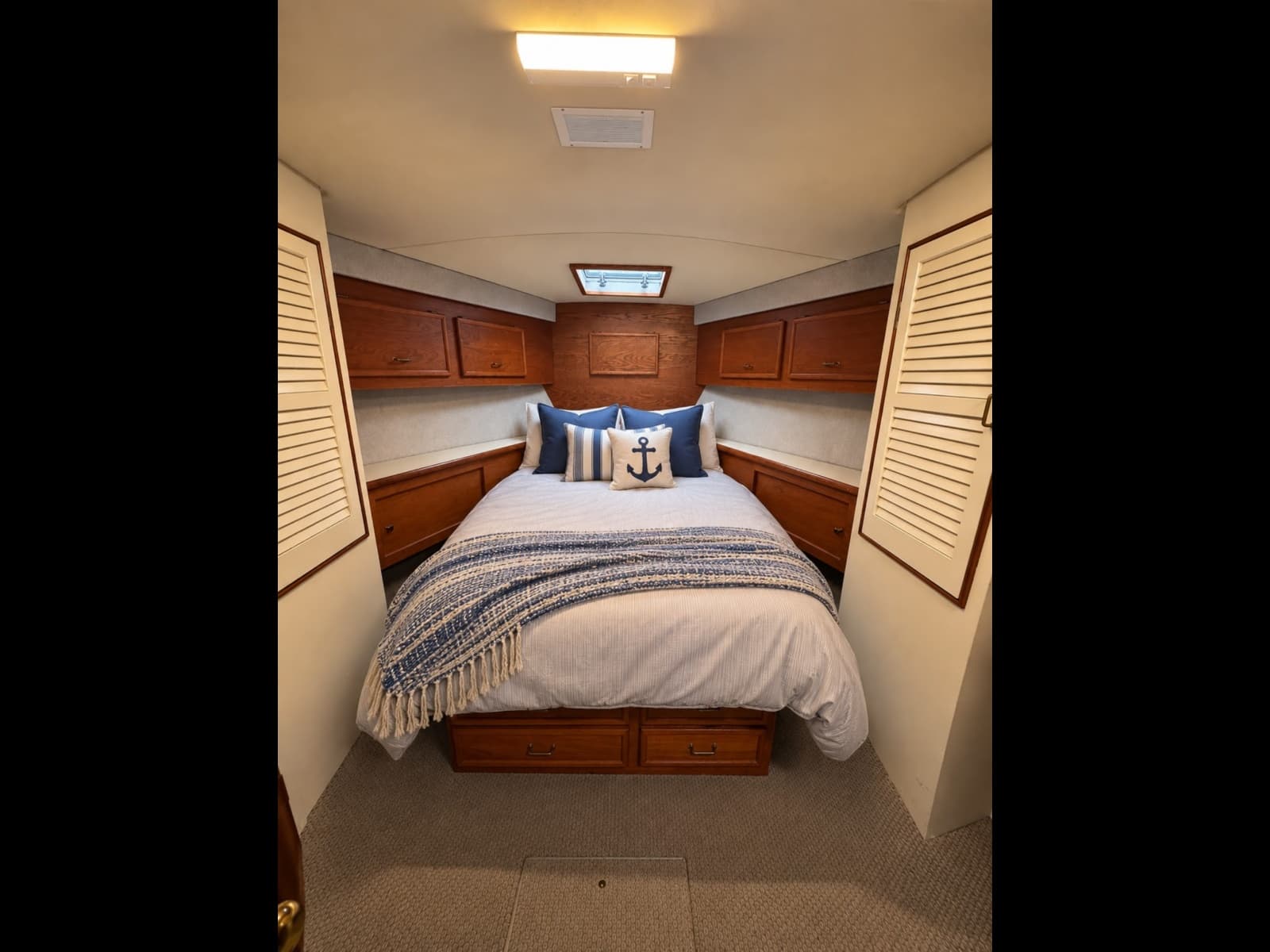 1985 Ocean Yachts 46 Sunliner - Photo 46