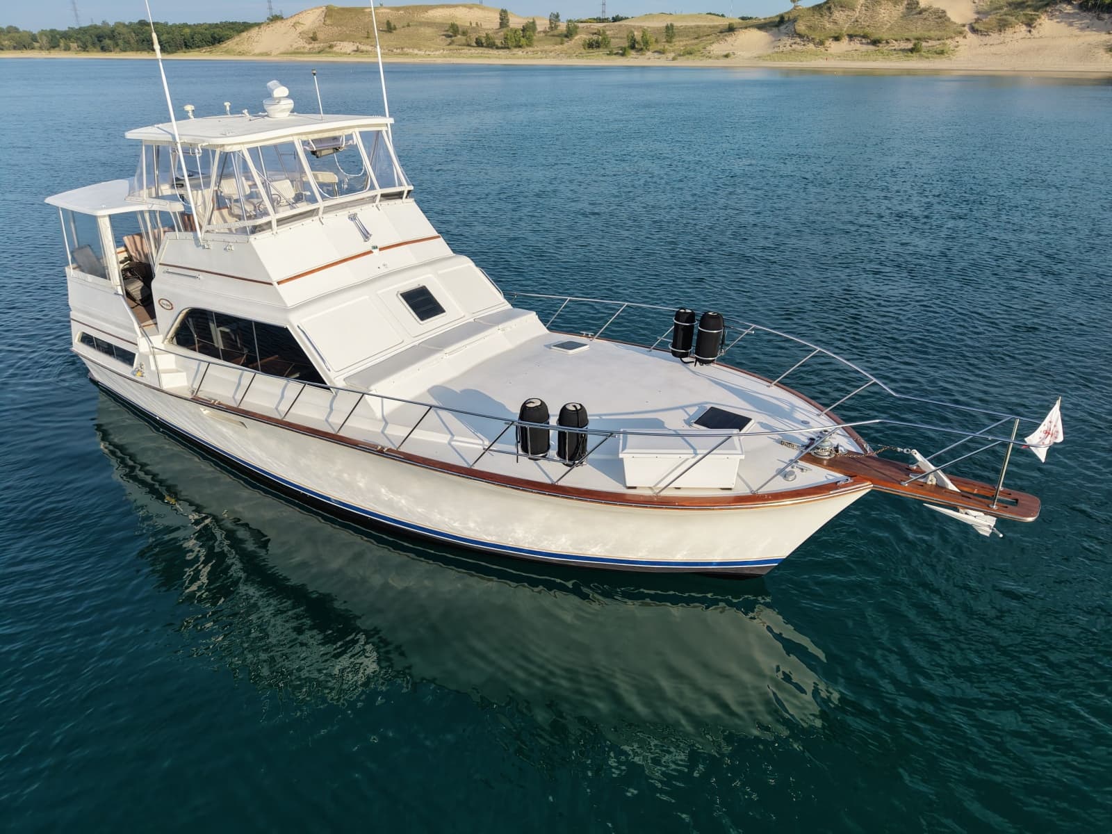 1985 Ocean Yachts 46 Sunliner - Photo 4