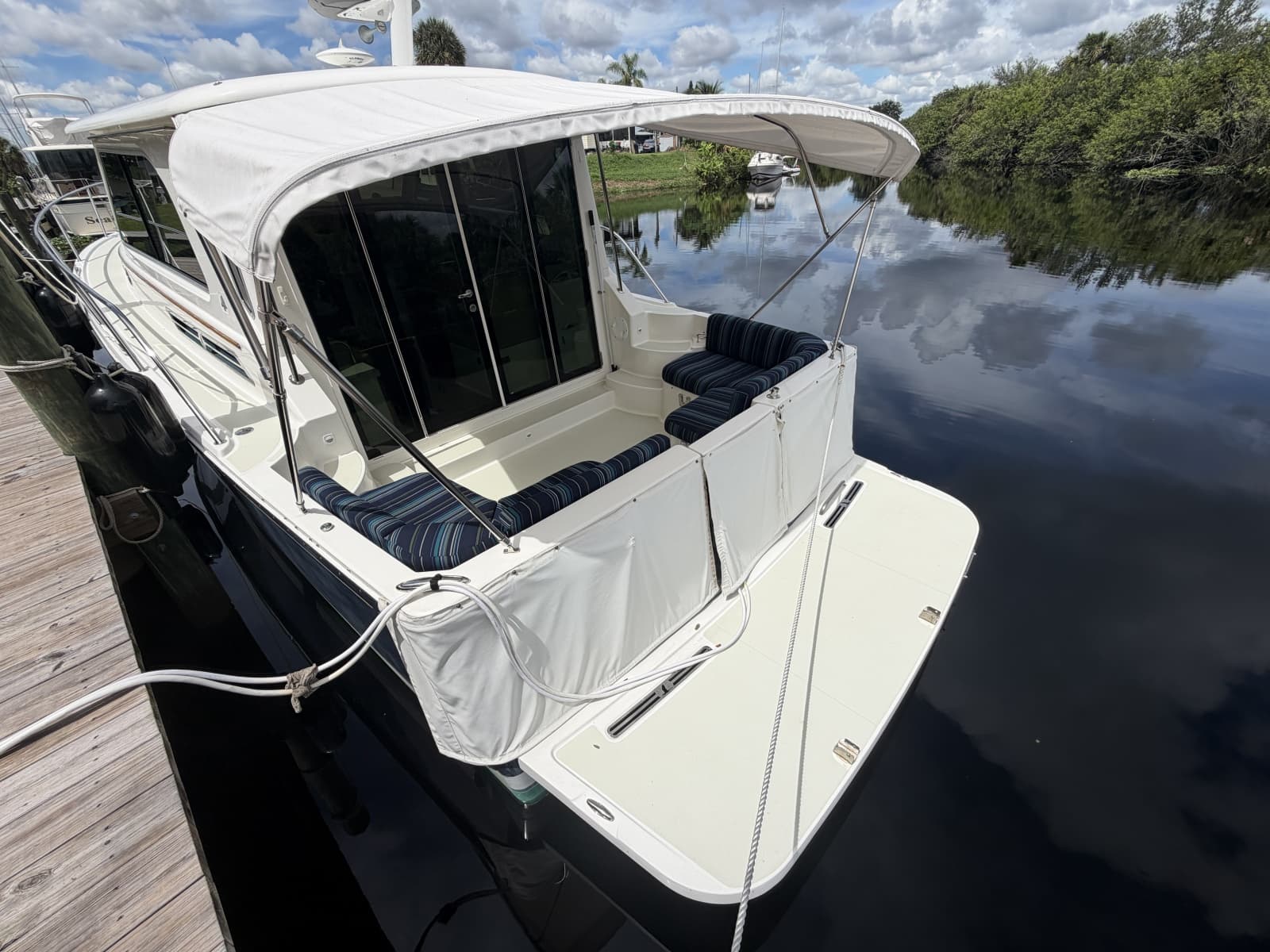 2017 Back Cove 37 - Photo 32
