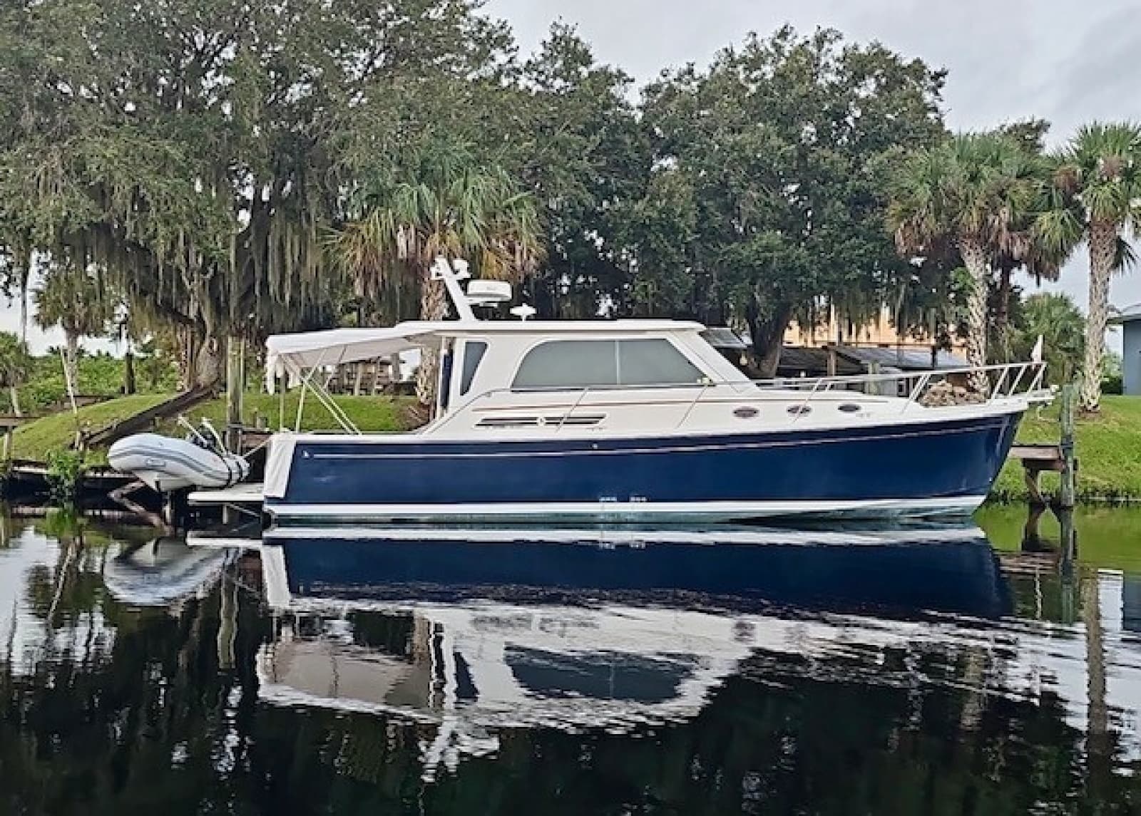 2017 Back Cove 37 - Photo 43