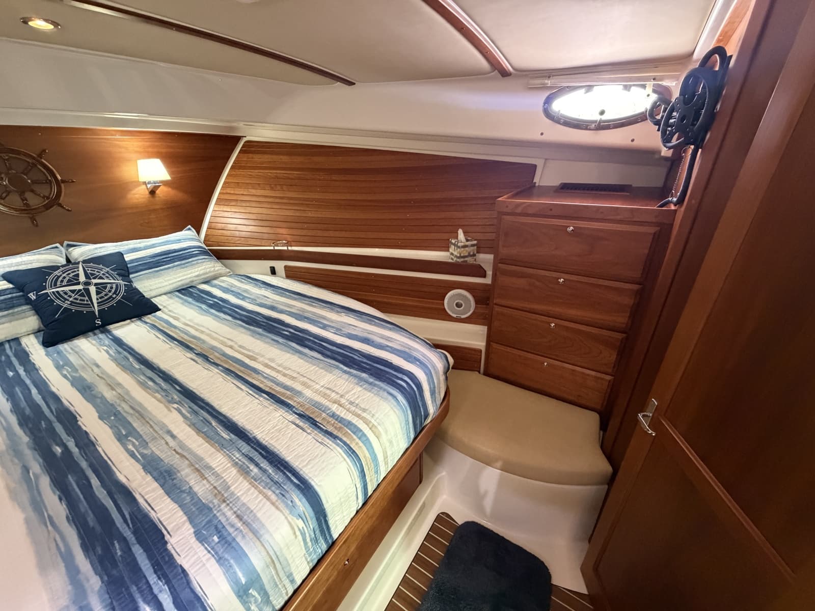 2017 Back Cove 37 - Photo 27