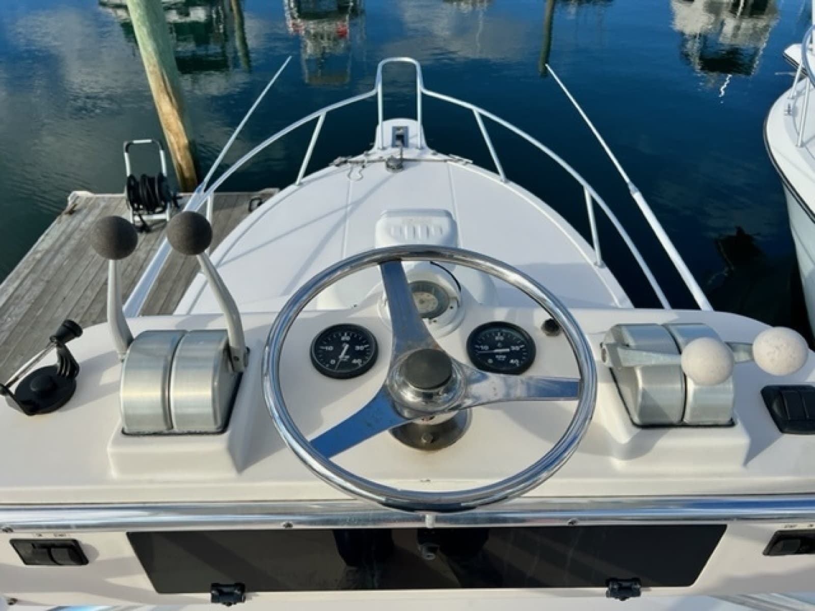 2000 Albemarle 305 Express Fisherman - Photo 6