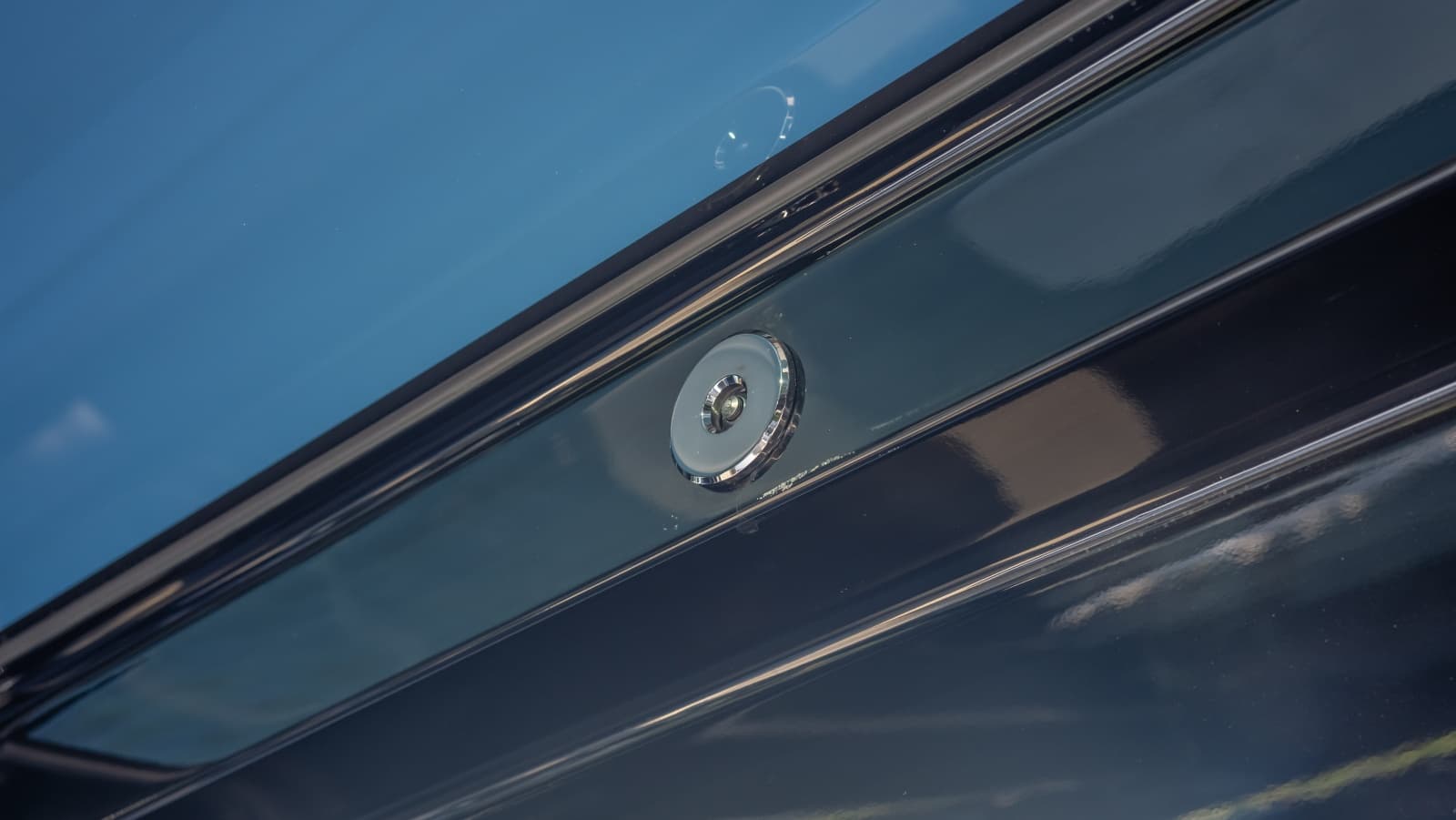 2026 Vanquish Yachts VQ70 - Photo 49