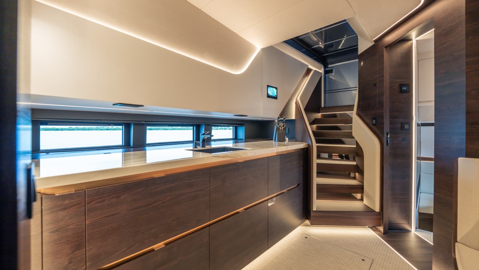 2026 Vanquish Yachts VQ70 - Photo 72