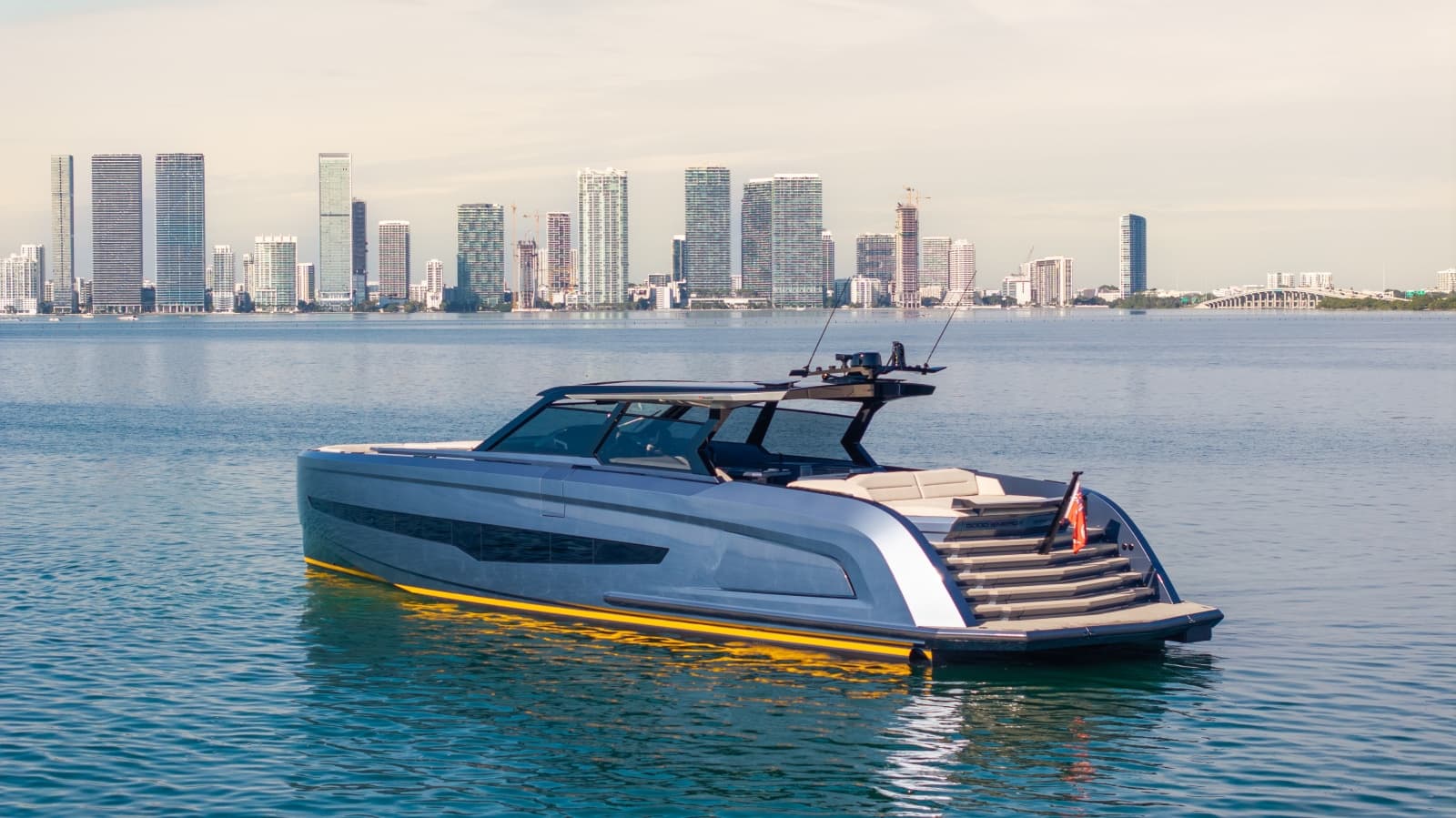 2026 Vanquish Yachts VQ70 - Photo 6
