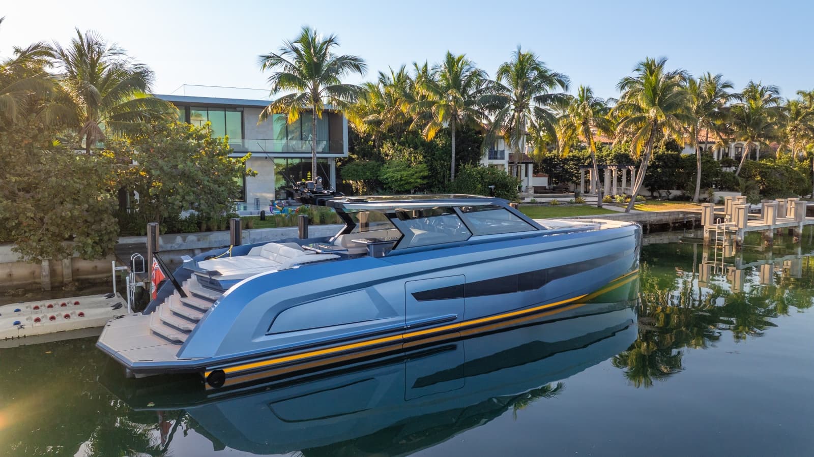 2026 Vanquish Yachts VQ70 - Photo 19