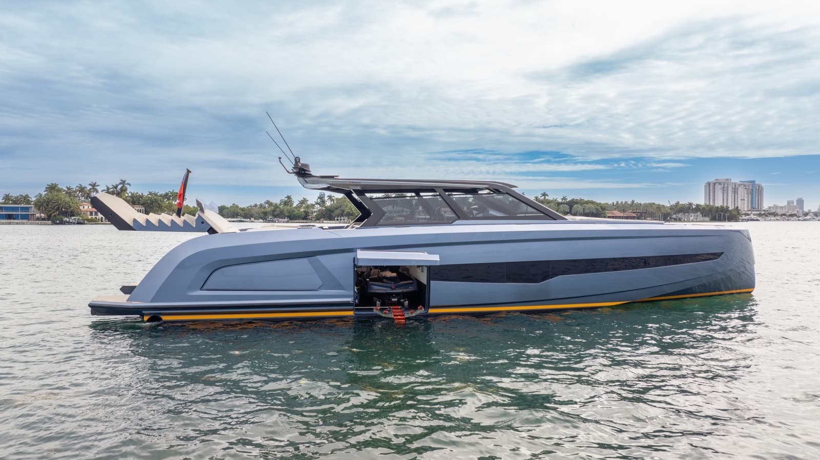 2026 Vanquish Yachts VQ70 - Photo 10