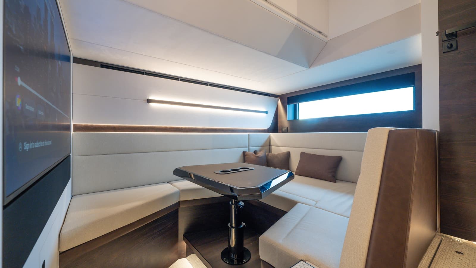 2026 Vanquish Yachts VQ70 - Photo 76