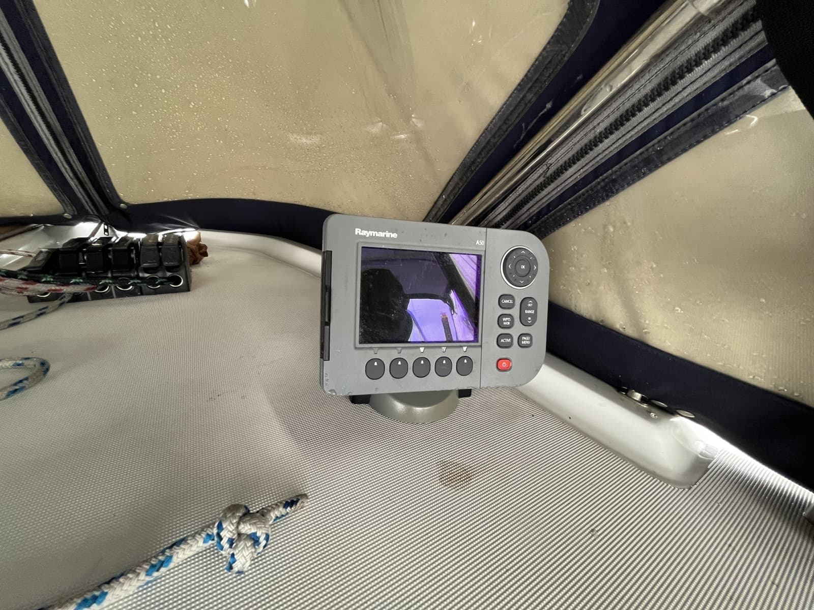 2002 Jeanneau Sun Odyssey 40 - Photo 23