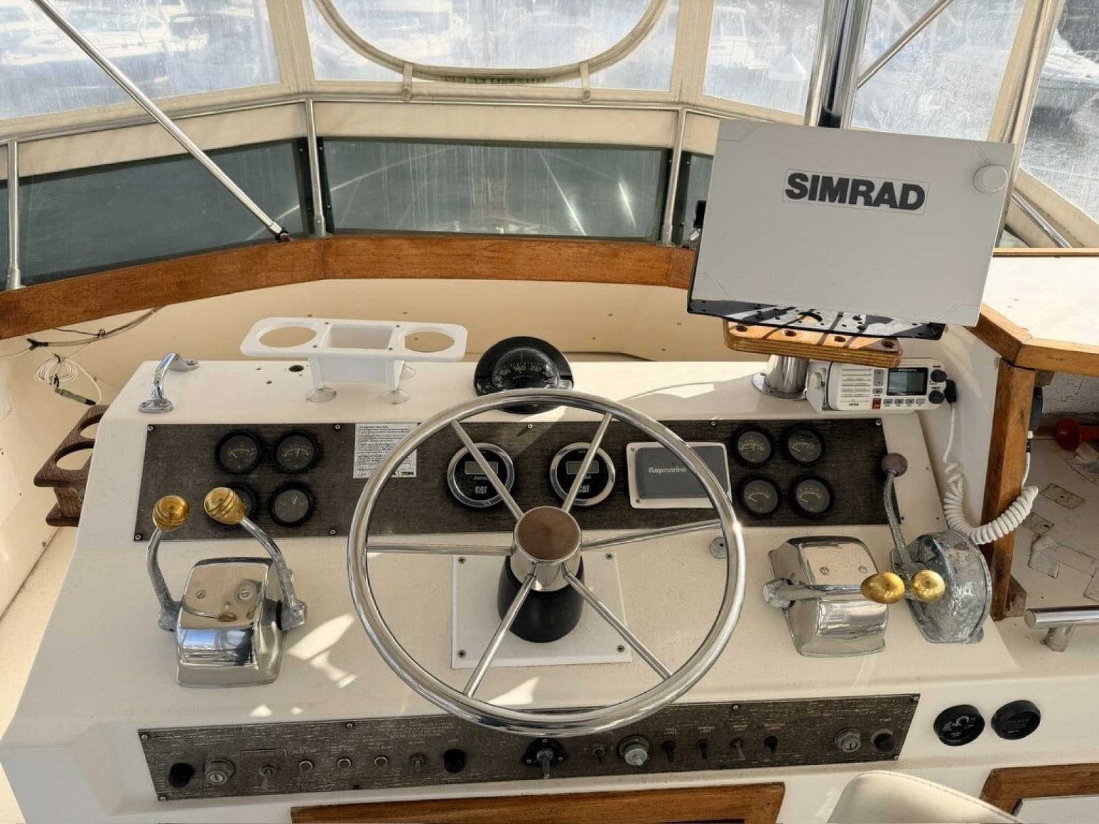 1984 Egg Harbor Sedan - Photo 12