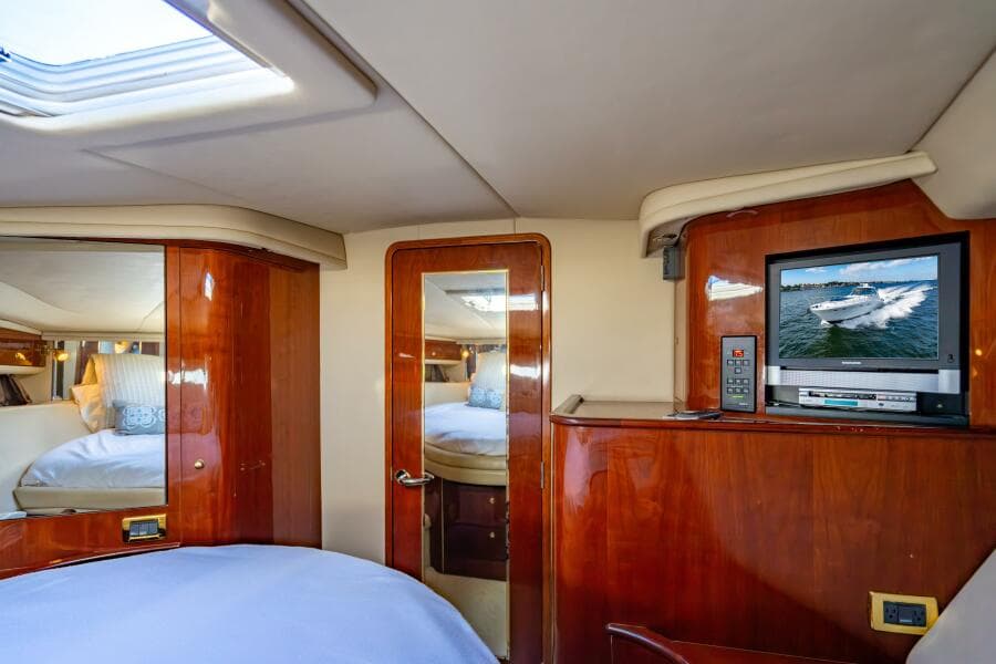 2001 Sea Ray 540 Sundancer - Photo 47