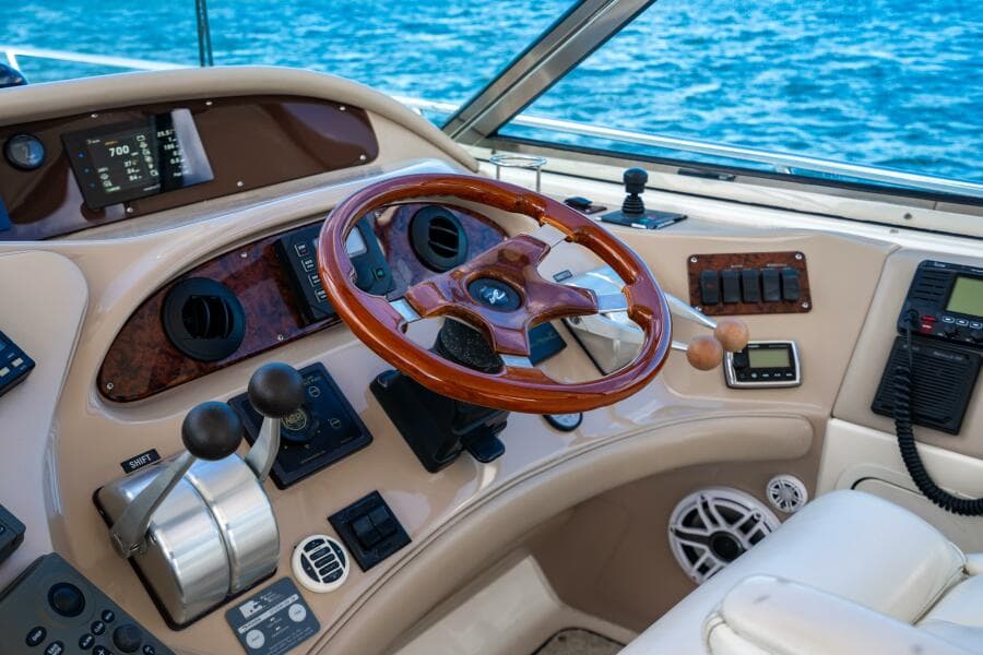 2001 Sea Ray 540 Sundancer - Photo 11