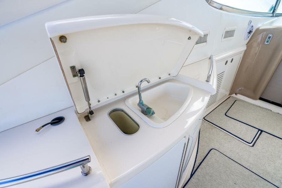 2001 Sea Ray 540 Sundancer - Photo 7