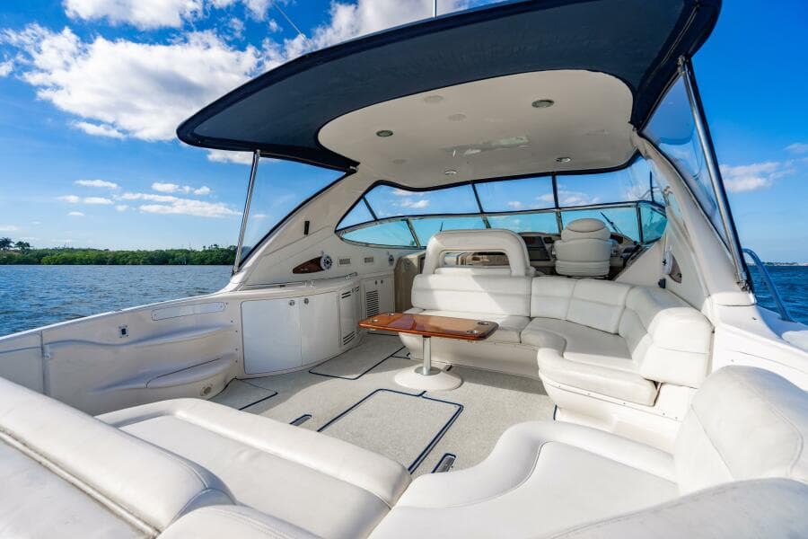 2001 Sea Ray 540 Sundancer - Photo 2