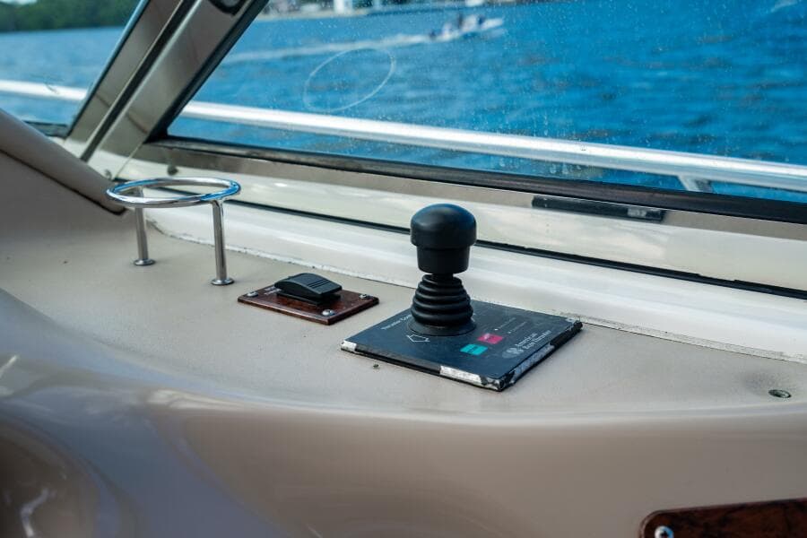 2001 Sea Ray 540 Sundancer - Photo 20