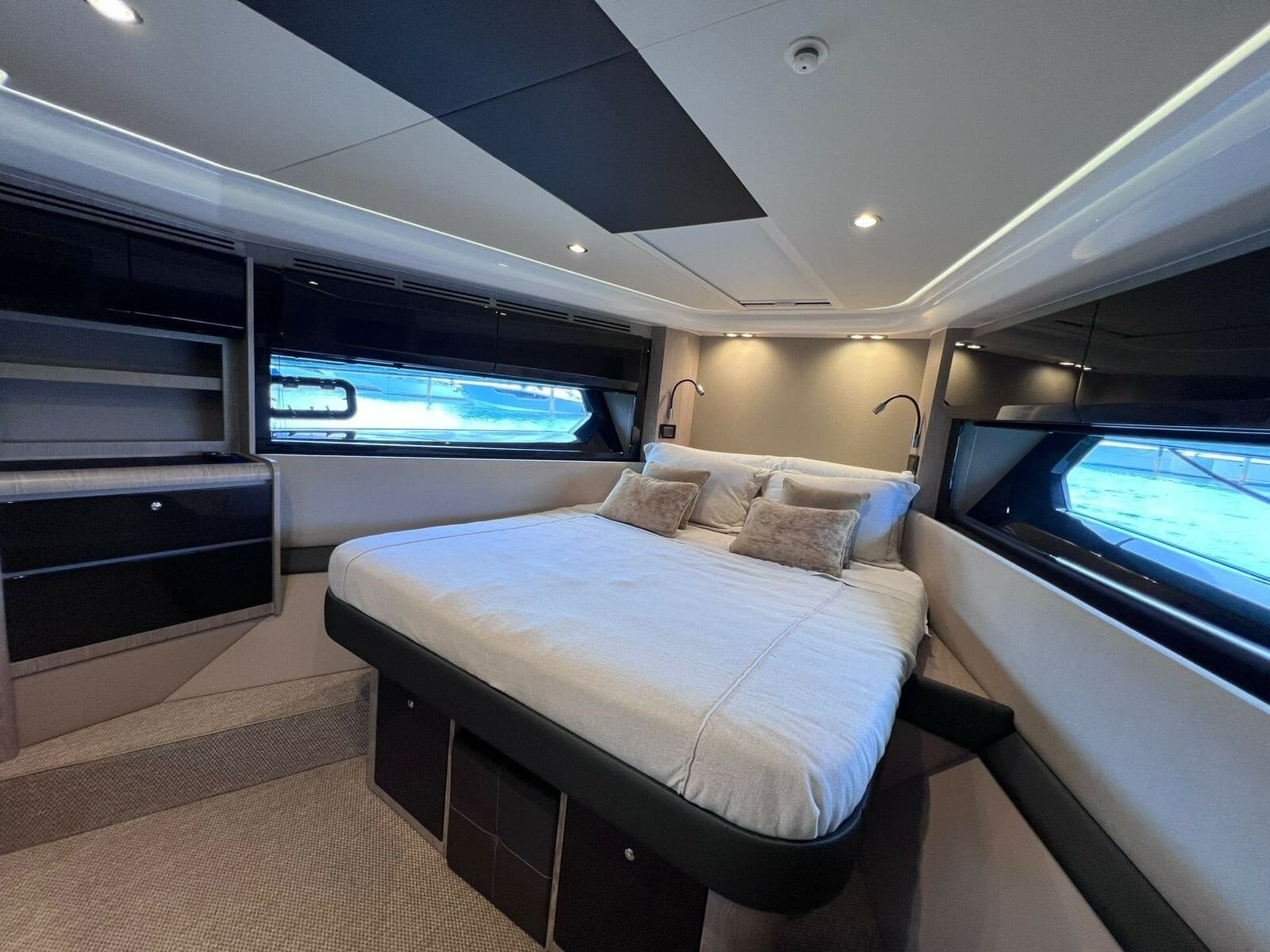 2025 Azimut Atlantis 51 - Photo 13