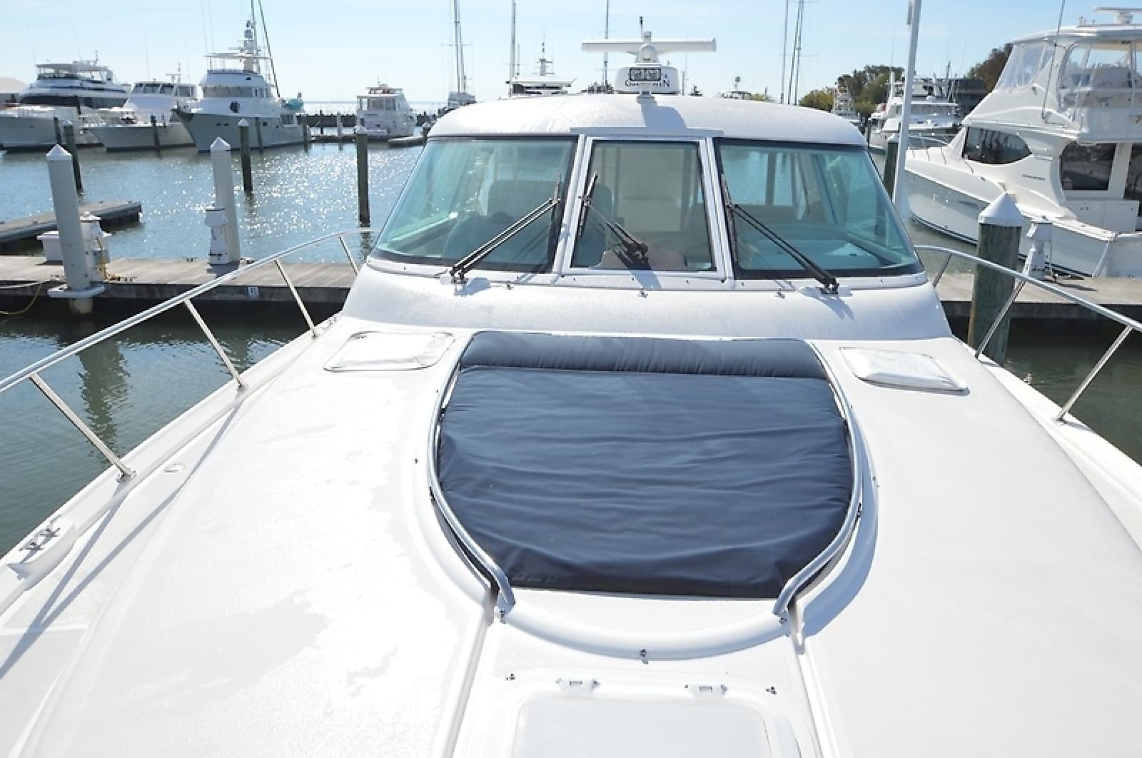 2004 Tiara Yachts 4400 Sovran - Photo 16