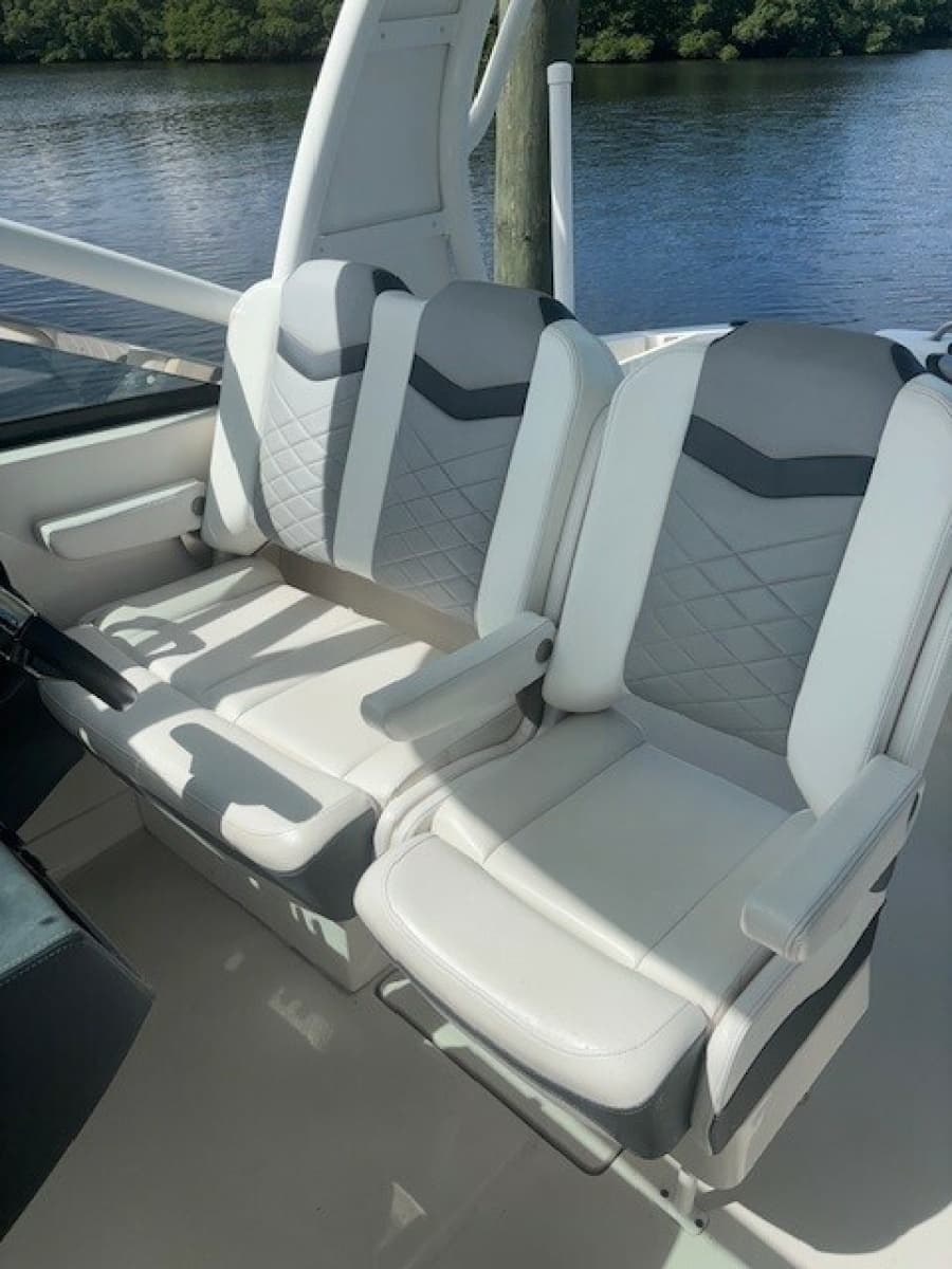 2021 Chaparral 28 OSX - Photo 25