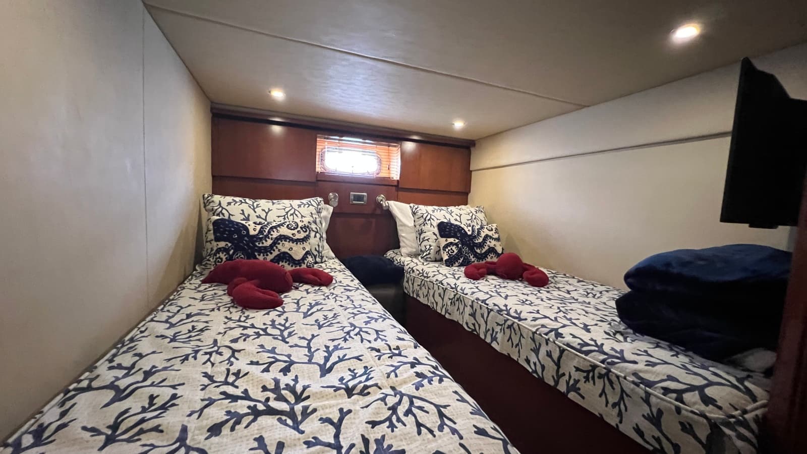 2006 Sea Ray 48 Sundancer - Photo 72