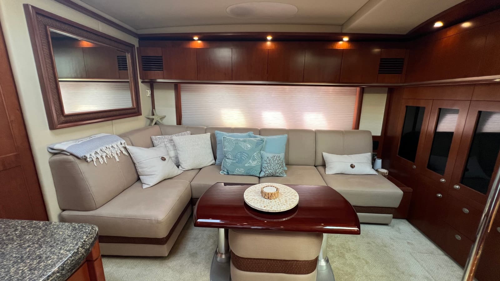 2006 Sea Ray 48 Sundancer - Photo 34