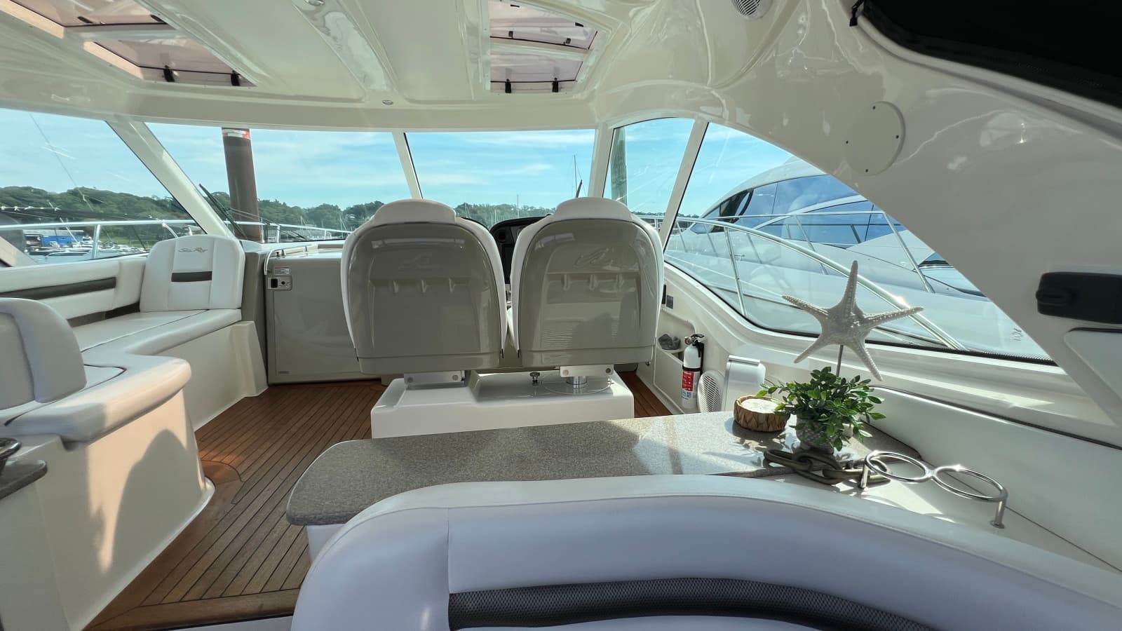 2006 Sea Ray 48 Sundancer - Photo 20