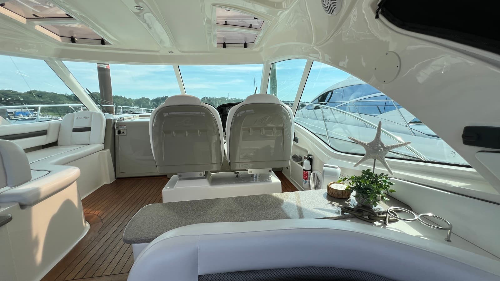 2006 Sea Ray 48 Sundancer - Photo 22