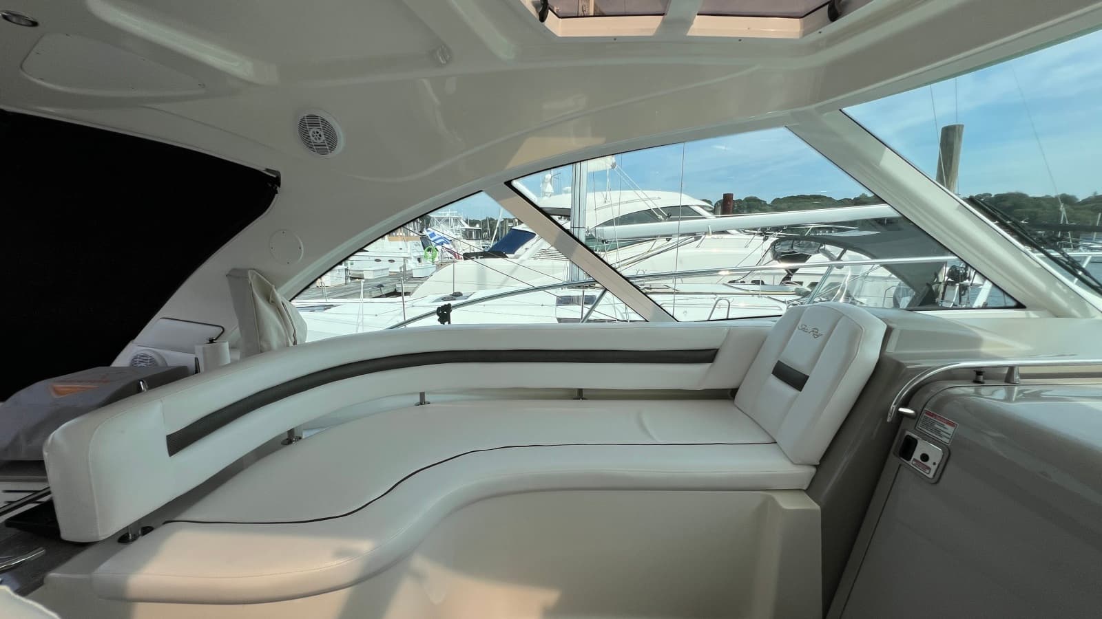2006 Sea Ray 48 Sundancer - Photo 15