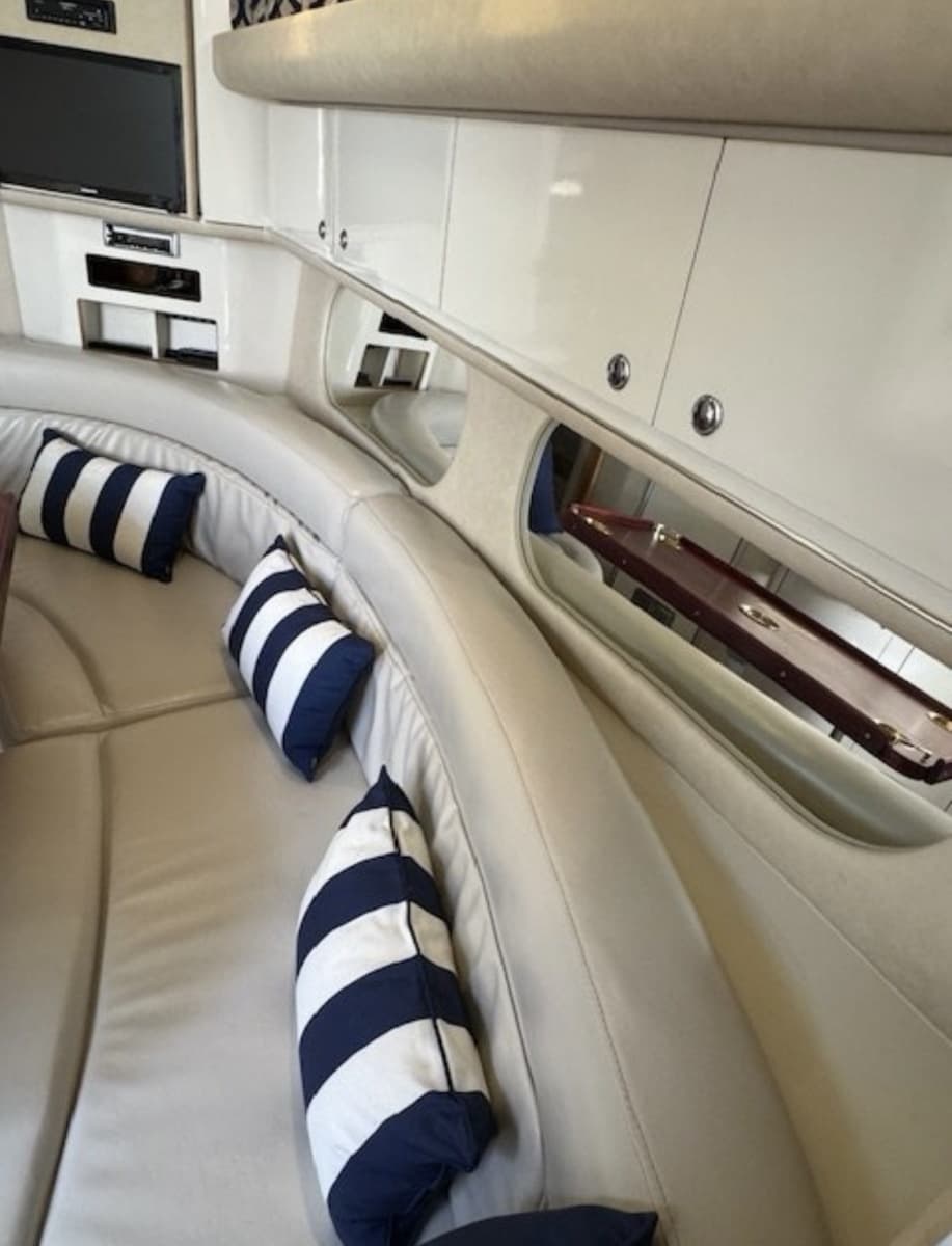 1995 Sea Ray 370 Sundancer - Photo 10