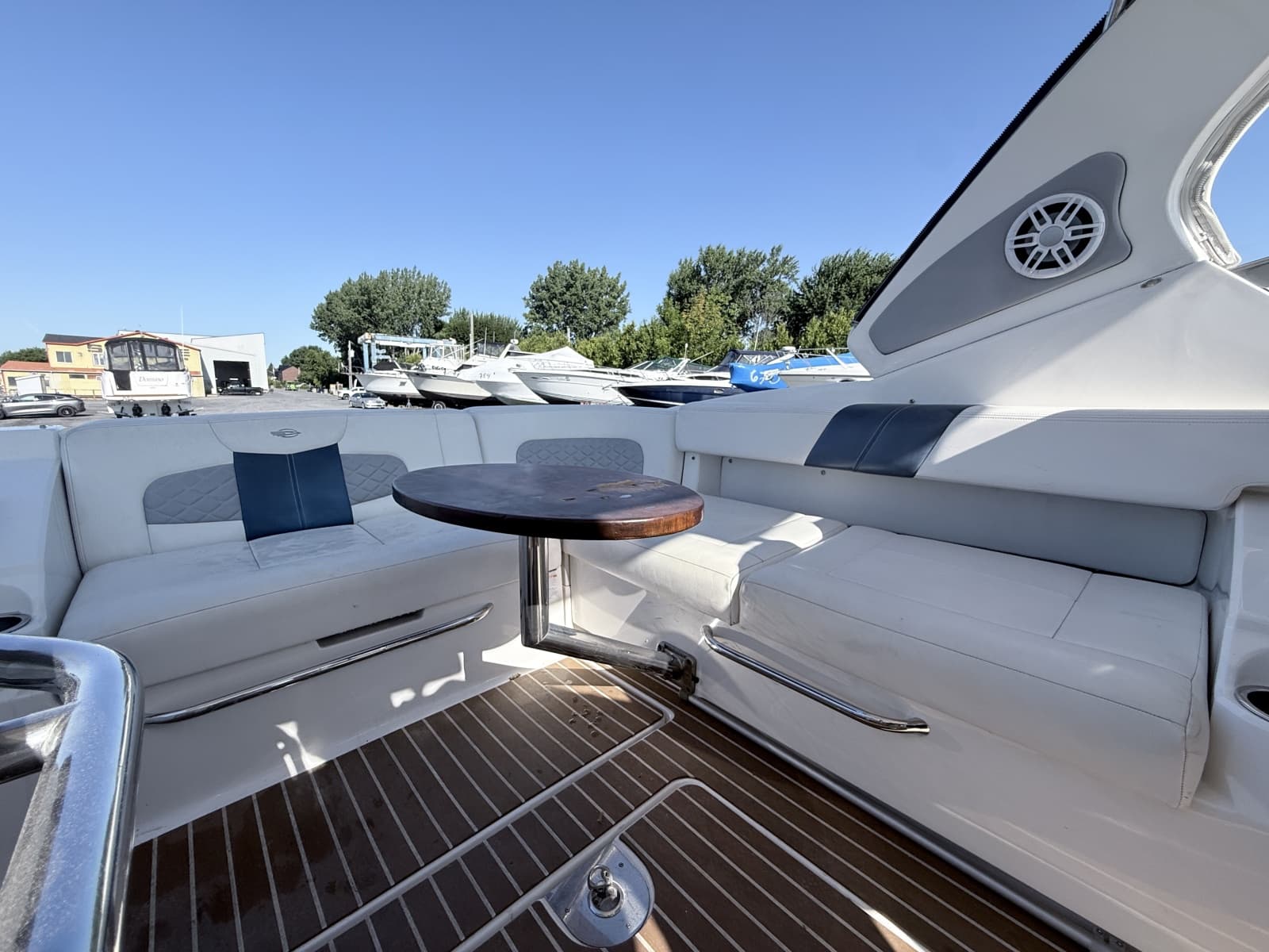 2012 Chaparral 327 SSX - Photo 6