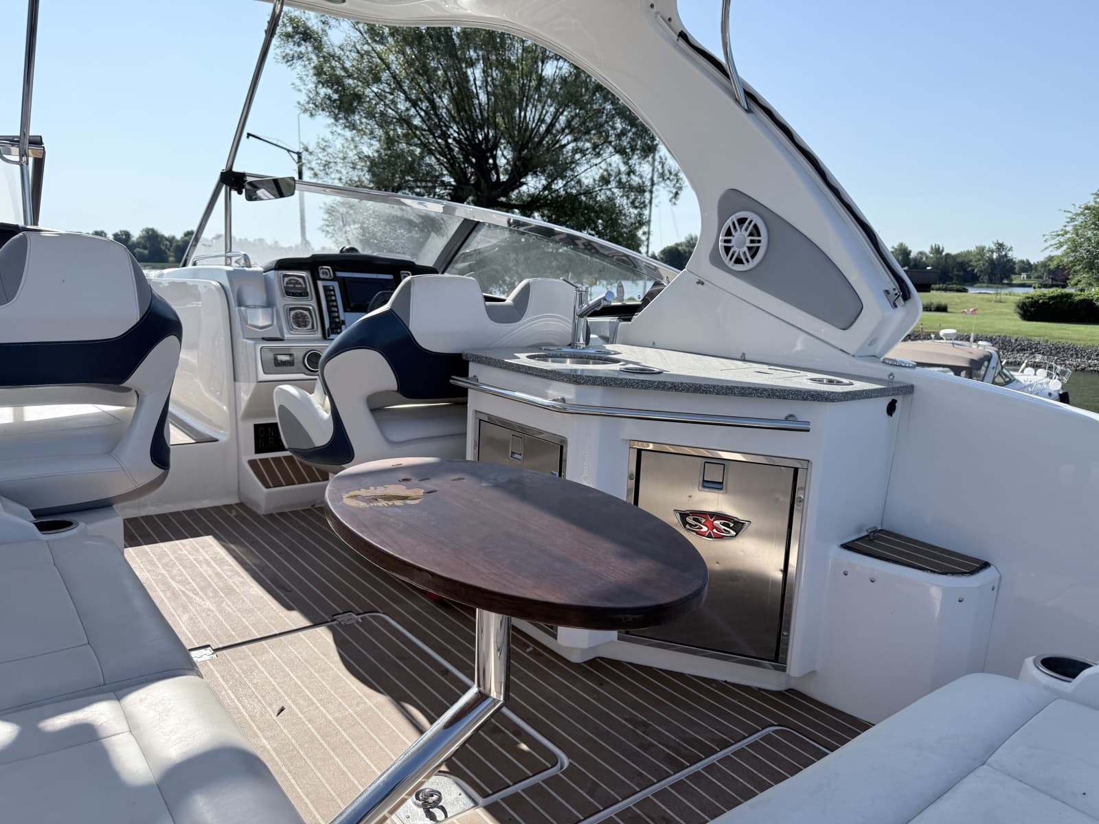 2012 Chaparral 327 SSX - Photo 7