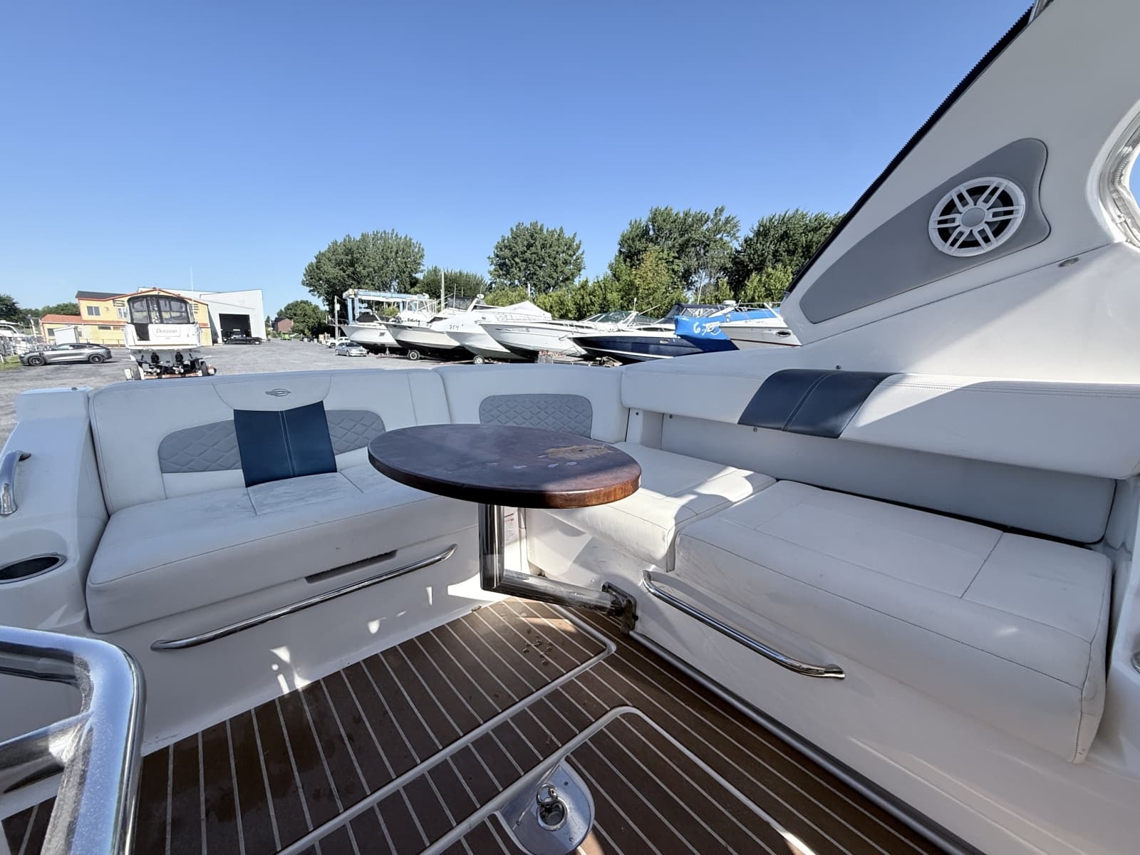2012 Chaparral 327 SSX - Photo 5