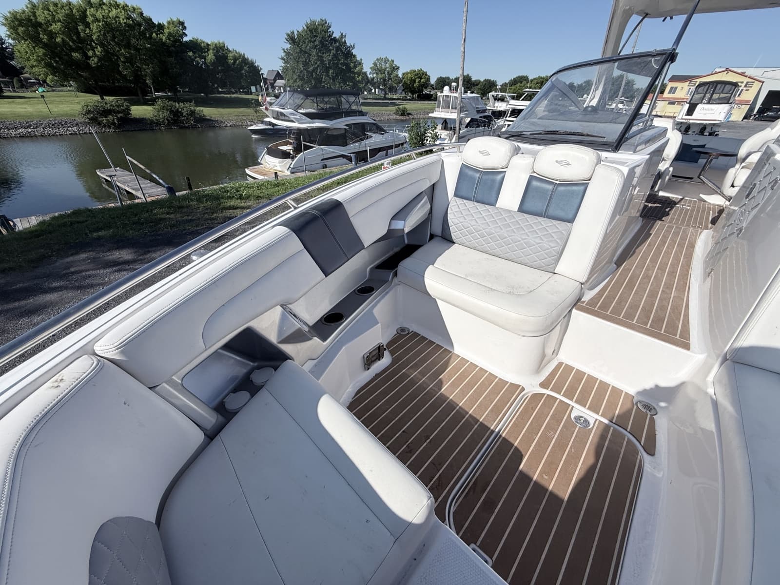 2012 Chaparral 327 SSX - Photo 20