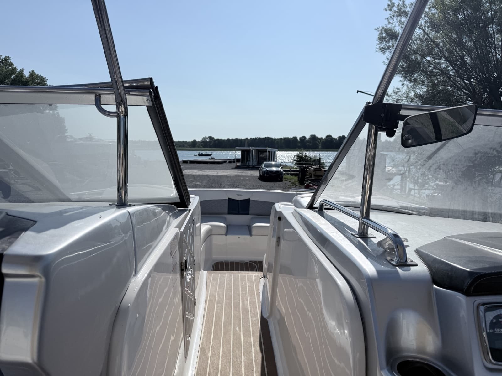 2012 Chaparral 327 SSX - Photo 15