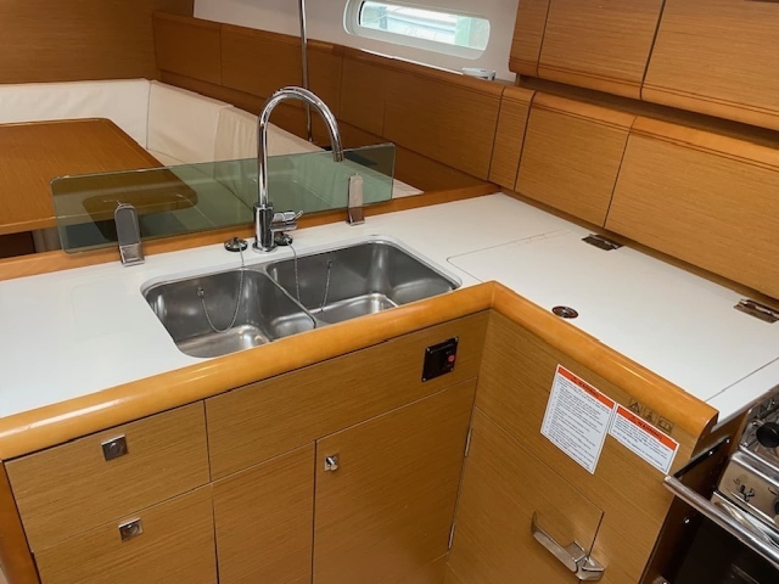 2017 Jeanneau 389 - Photo 9