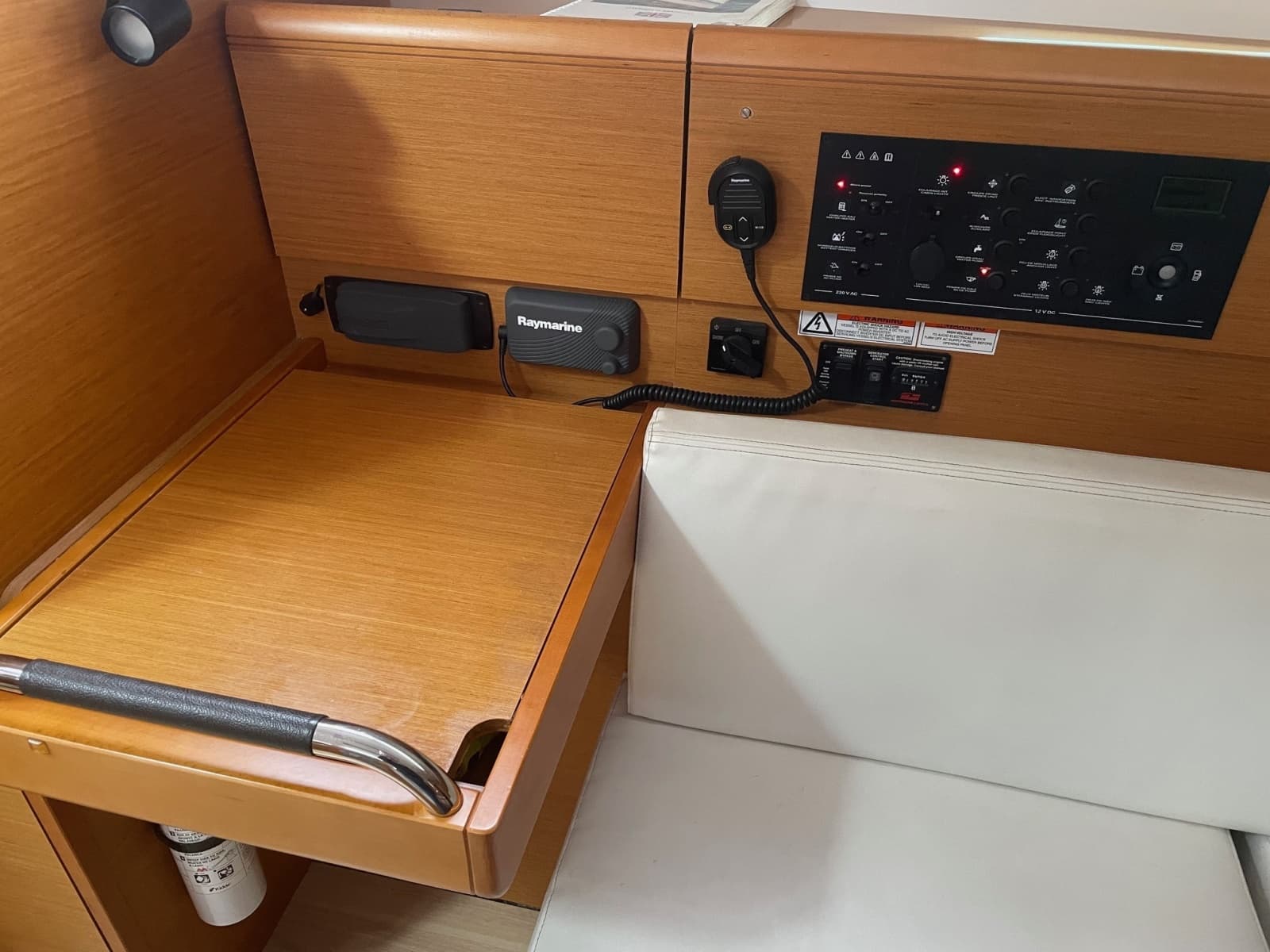 2017 Jeanneau 389 - Photo 6