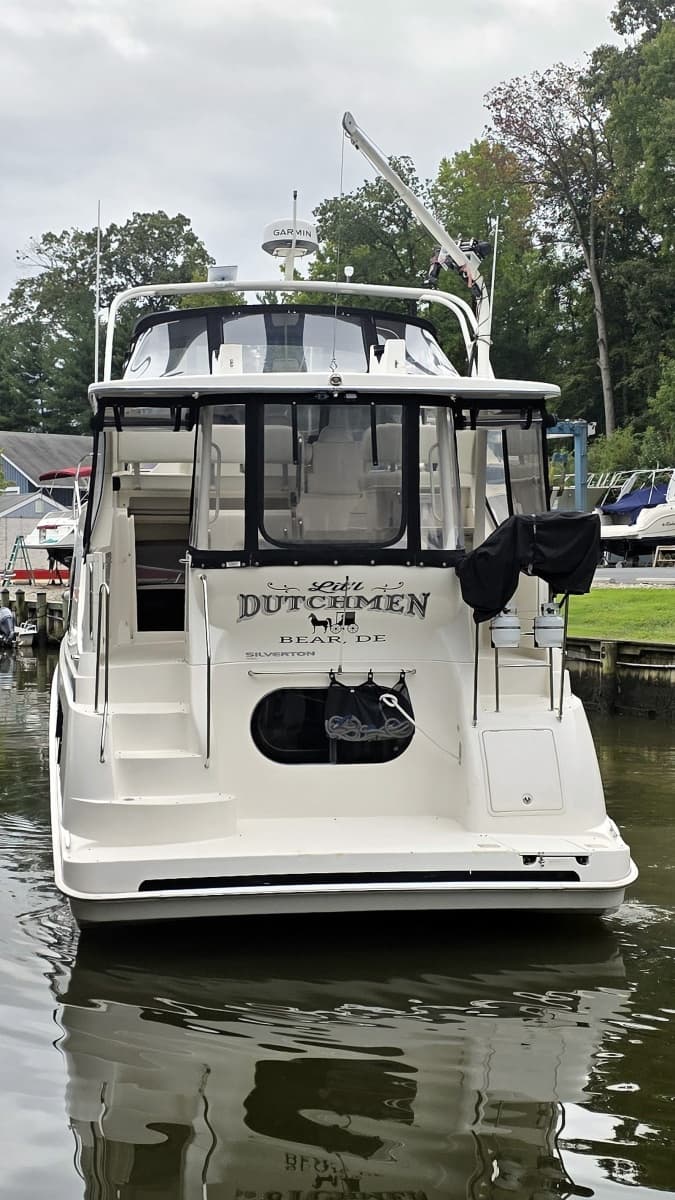 2005 Silverton 39 Motor Yacht - Photo 4