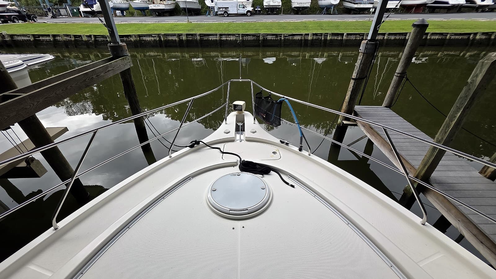2005 Silverton 39 Motor Yacht - Photo 60