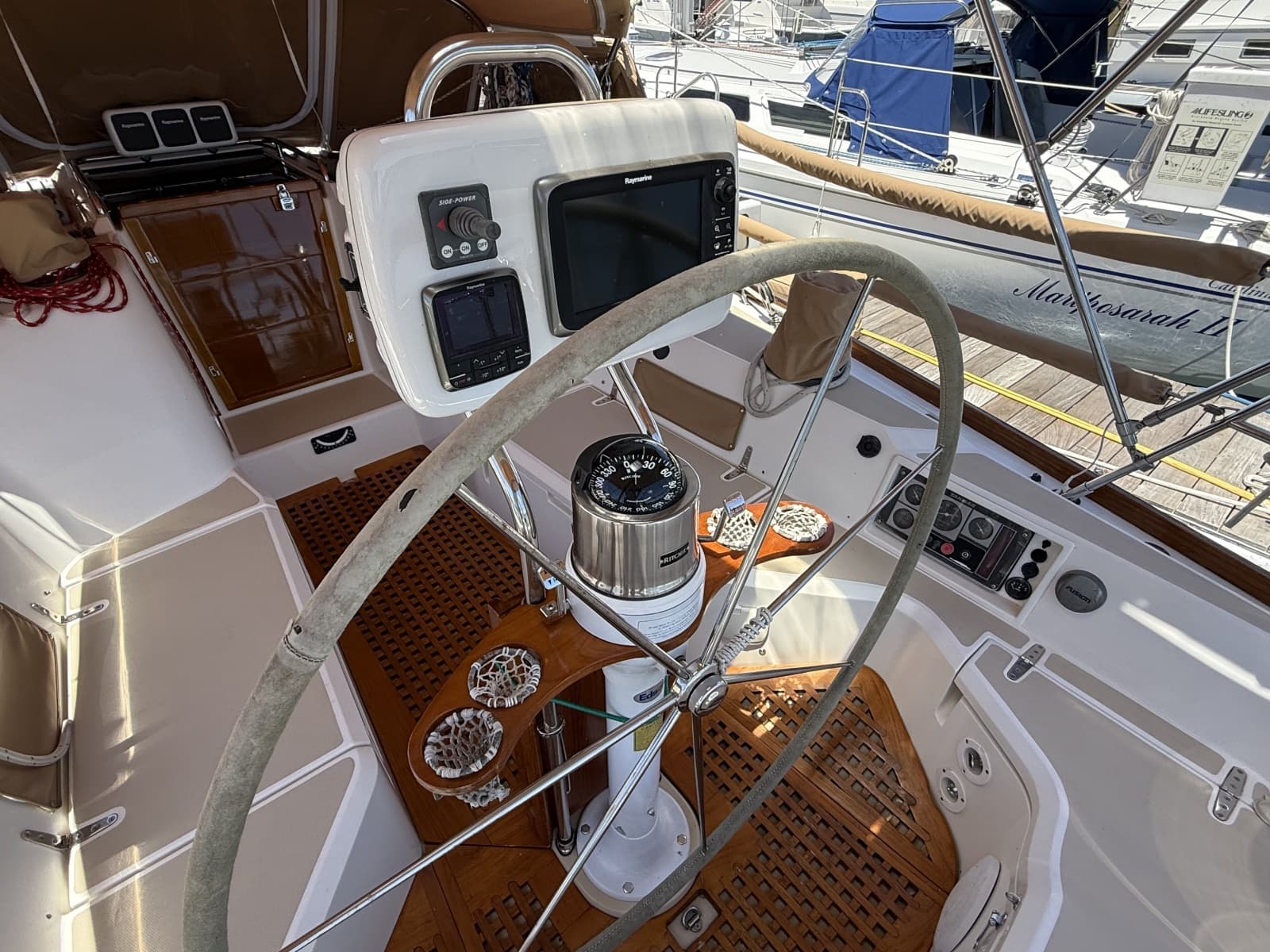 2004 Sabre 426 - Photo 18
