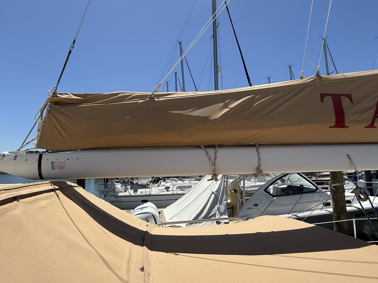 2004 Sabre 426 - Photo 23
