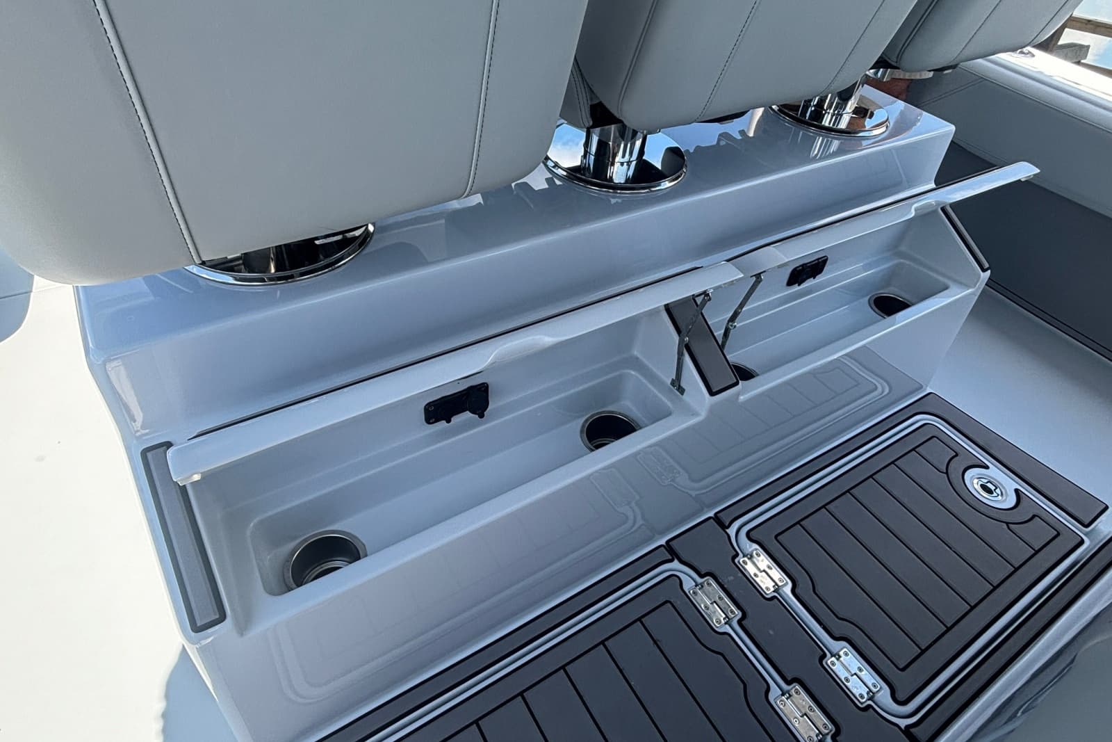 2023 Barker Boatworks 40 HPC - Photo 6