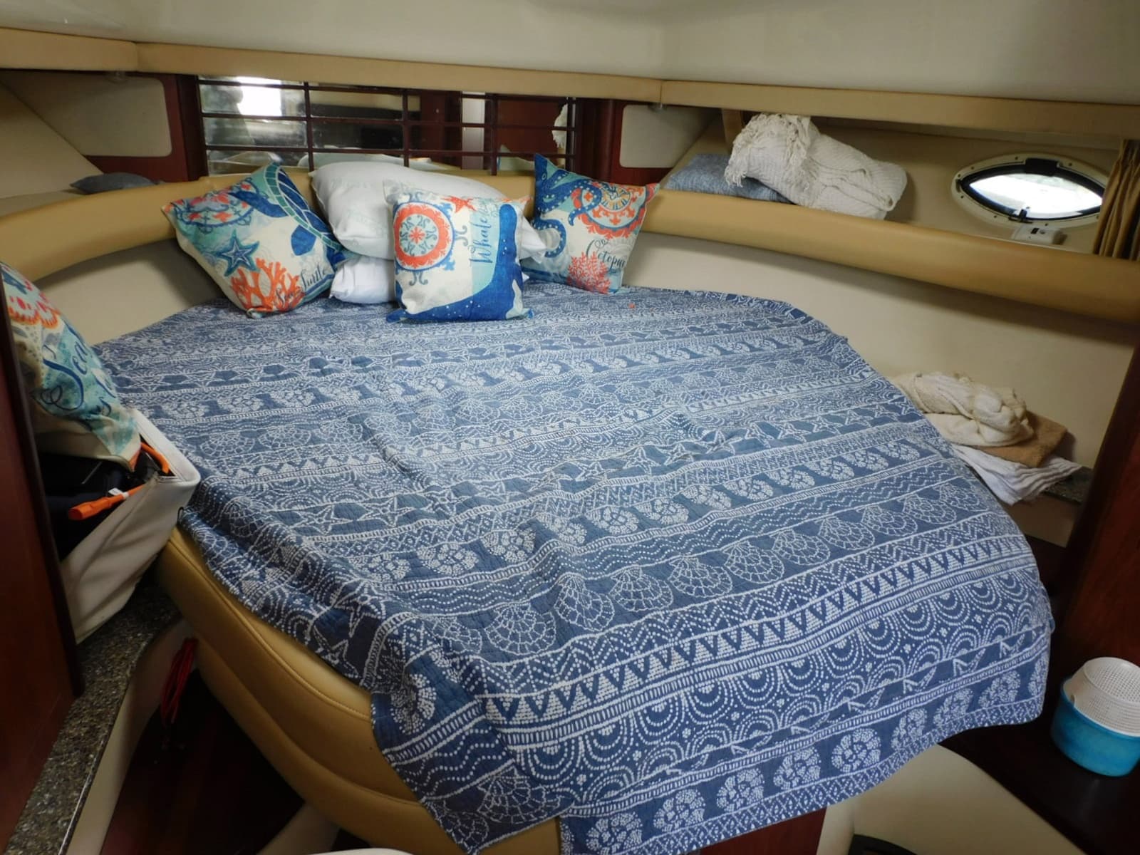 2007 Monterey 330 Sport Yacht - Photo 20