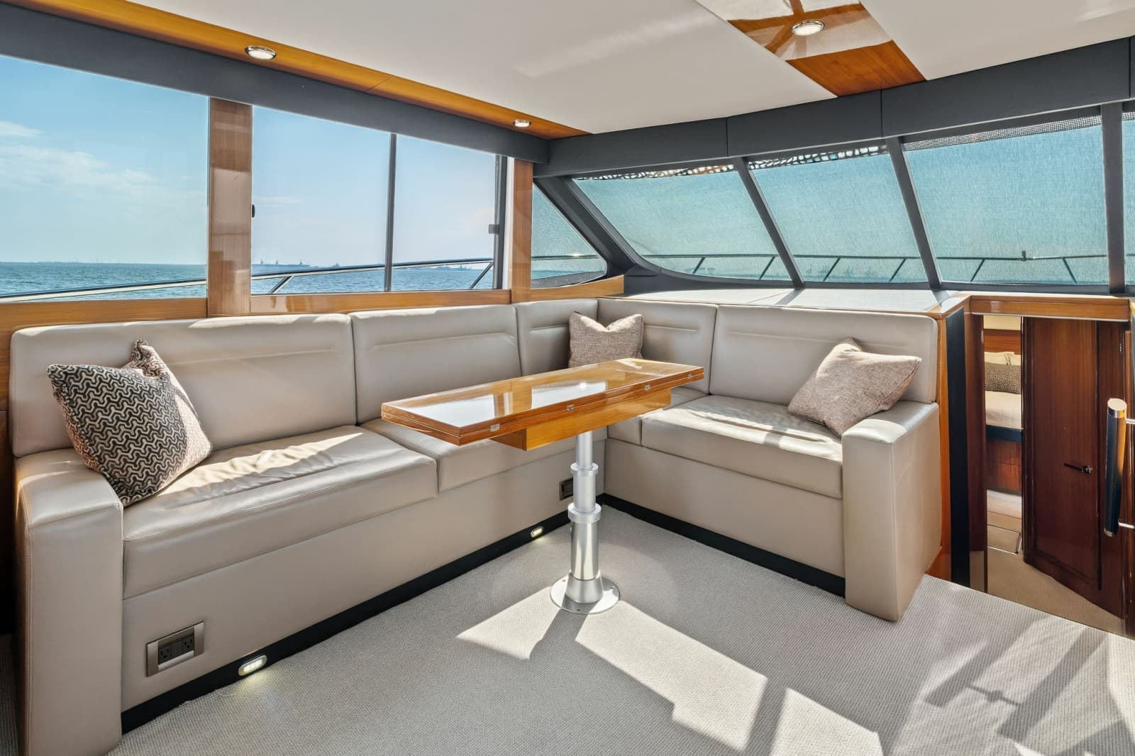 2016 Maritimo M58 - Photo 33