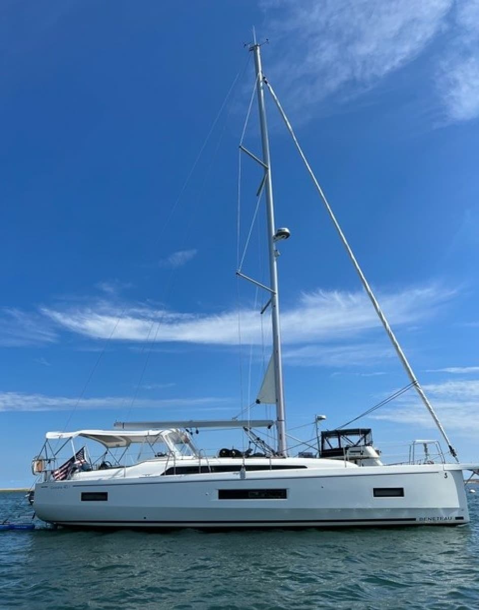 2022 Beneteau Oceanis 40.1 - Photo 1