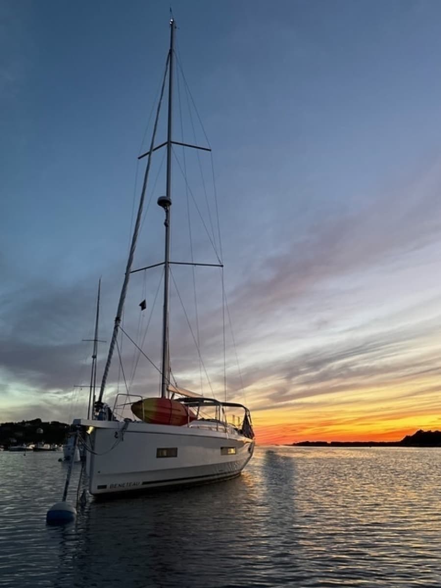 2022 Beneteau Oceanis 40.1 - Photo 5